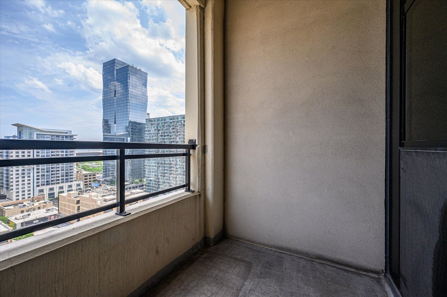 MLS #MRD12609058 image #2