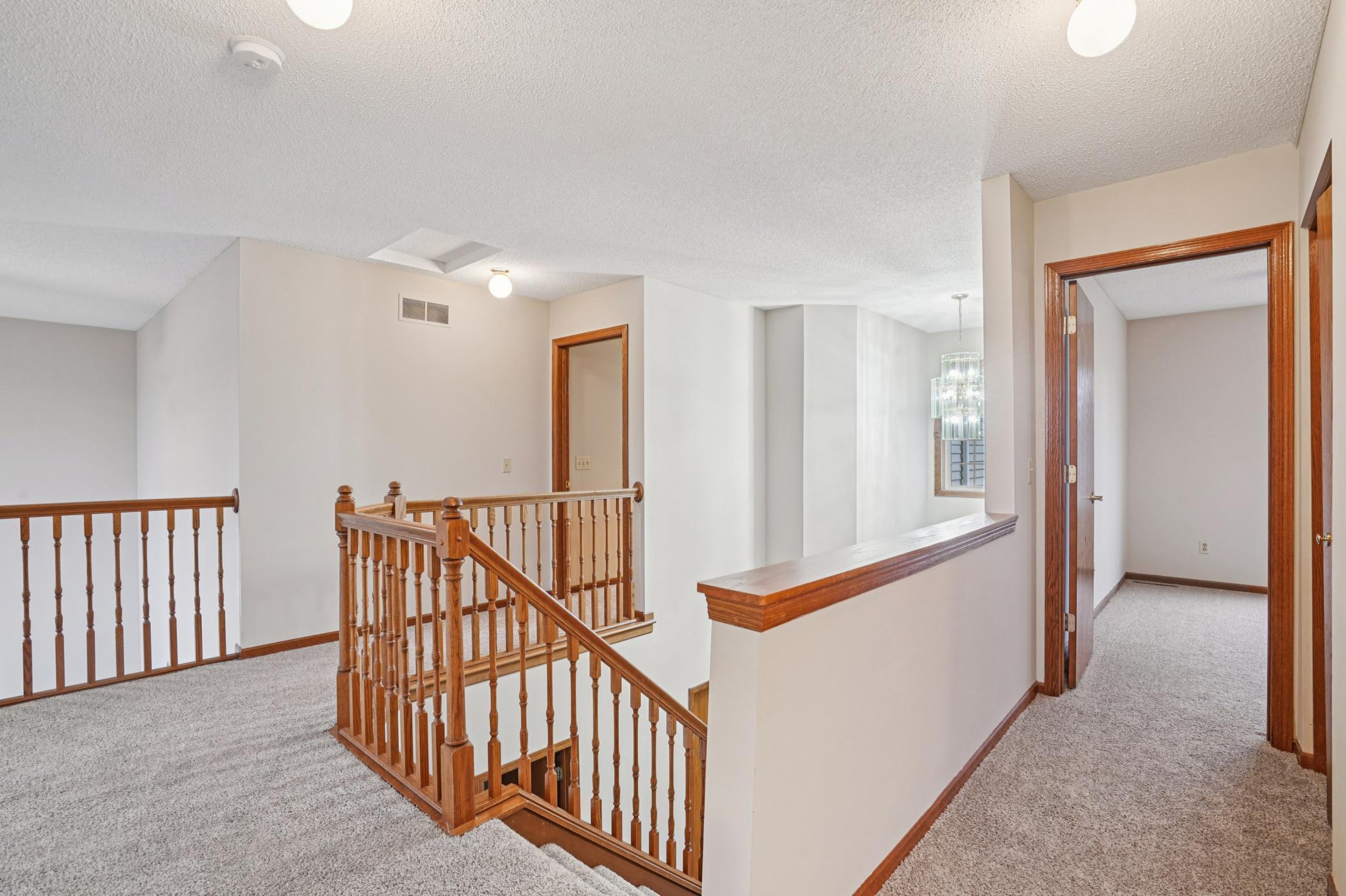 577 Eagle Ridge Road, Woodbury, MN, 55125