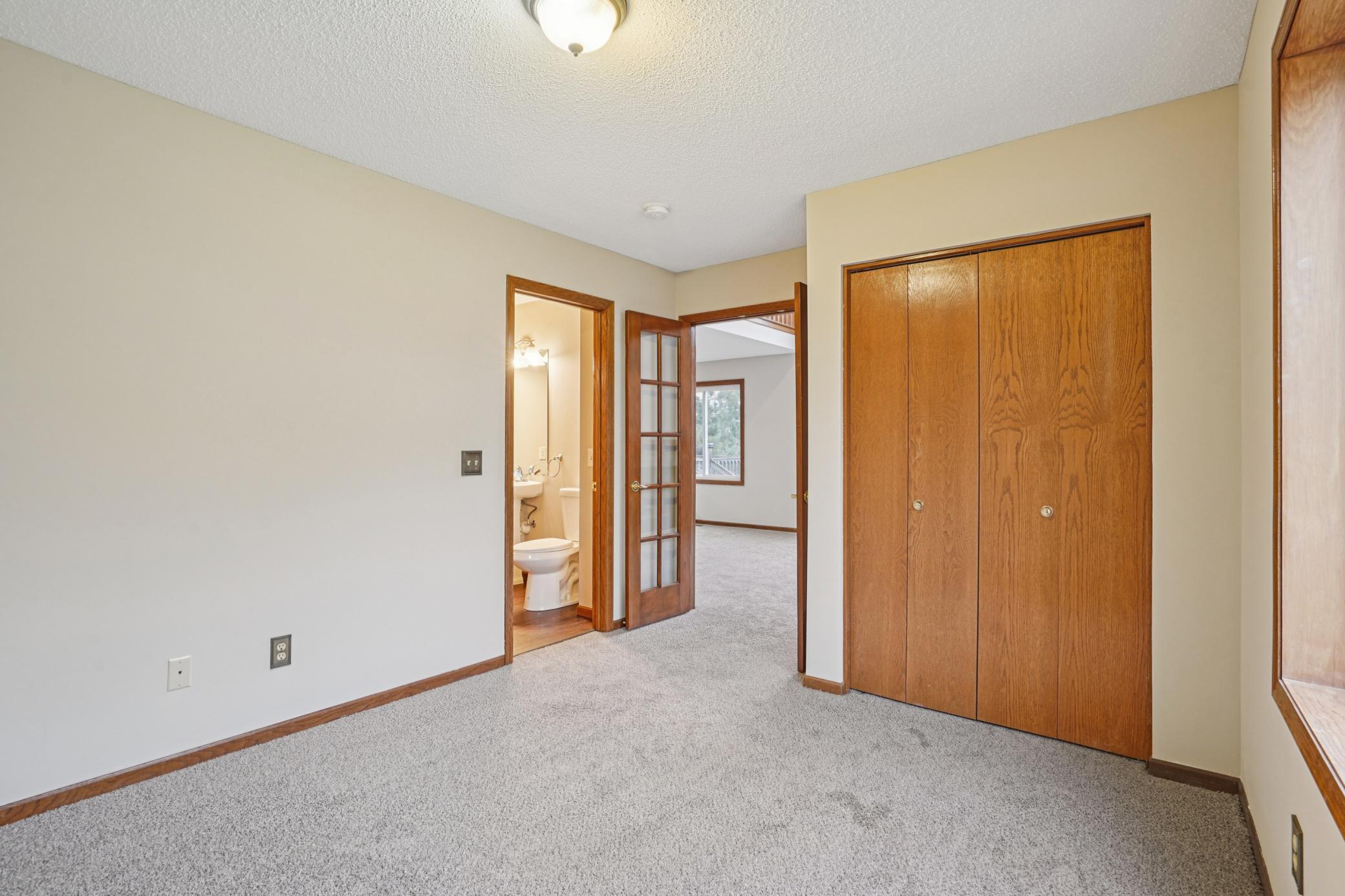 577 Eagle Ridge Road, Woodbury, MN, 55125