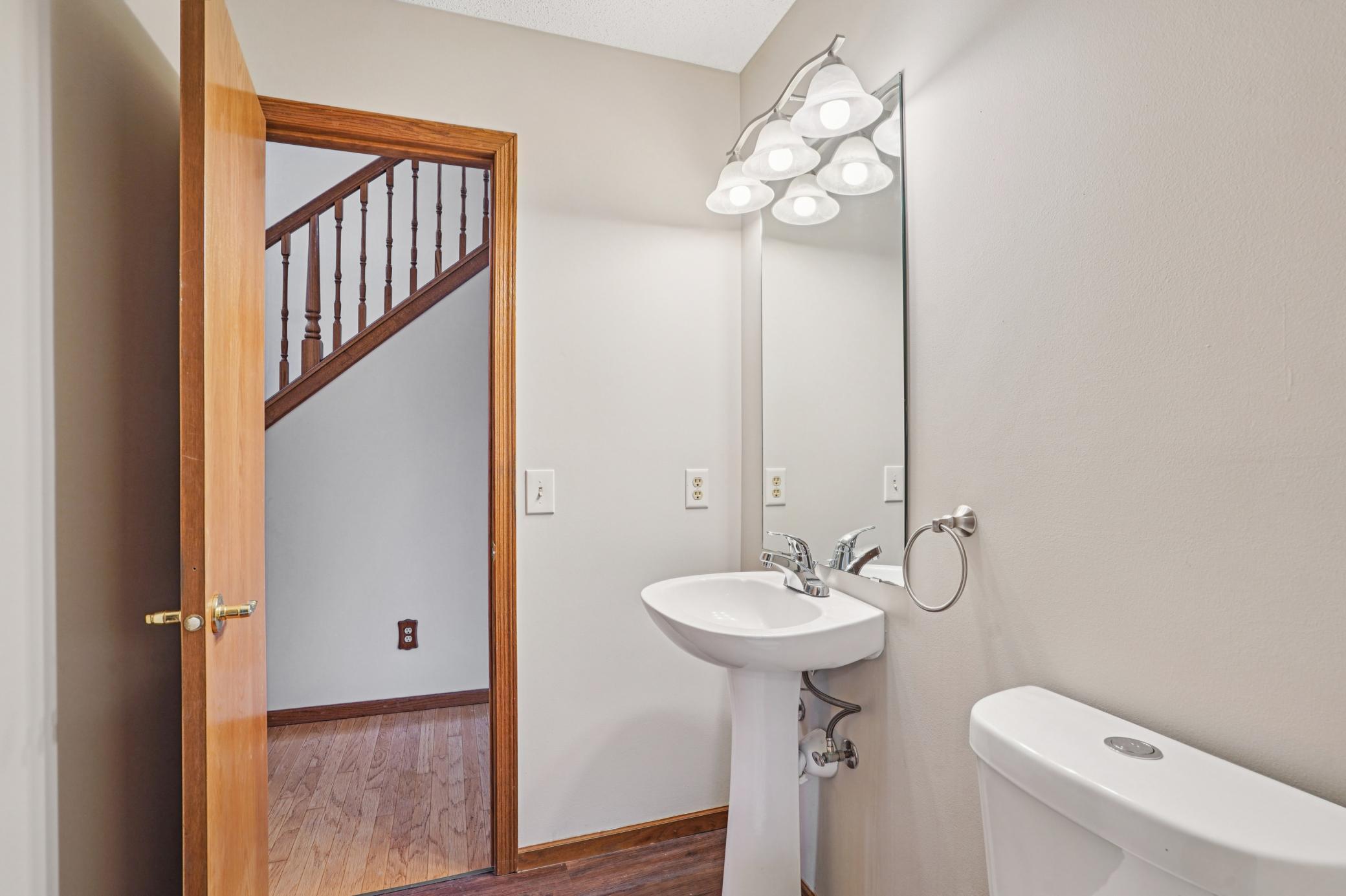 577 Eagle Ridge Road, Woodbury, MN, 55125