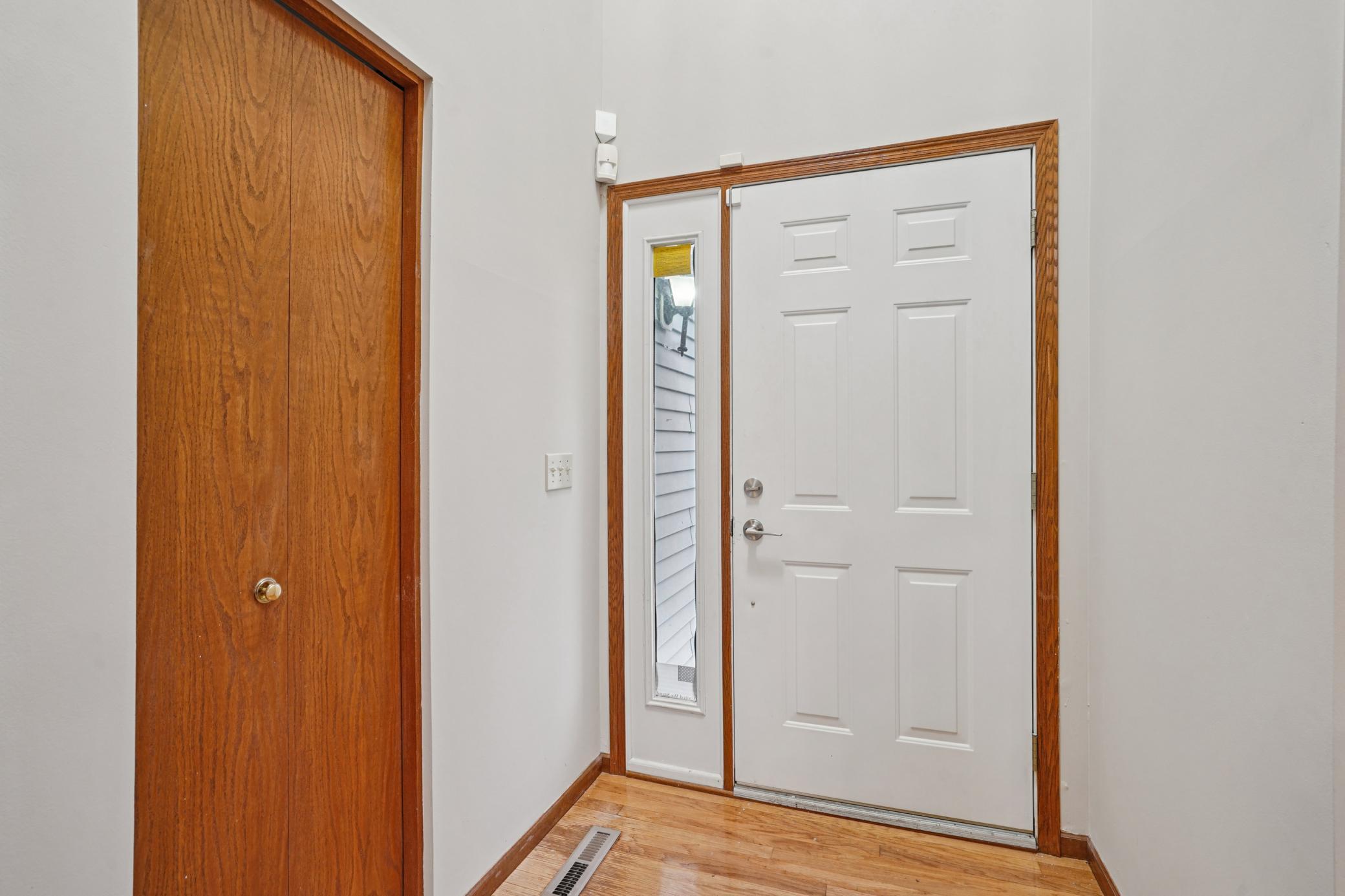 577 Eagle Ridge Road, Woodbury, MN, 55125