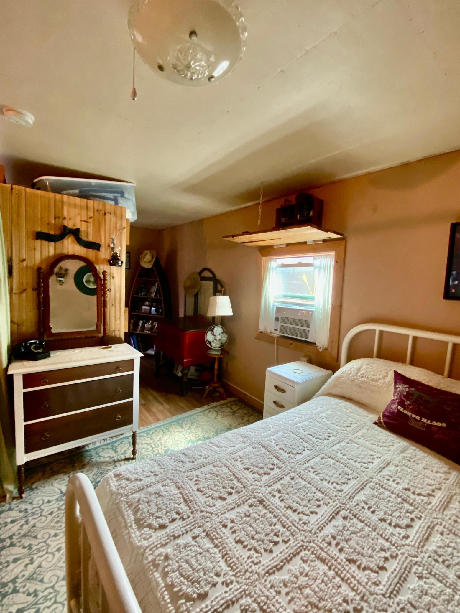 108 Lakota Island, Big Stone City, SD, 57216