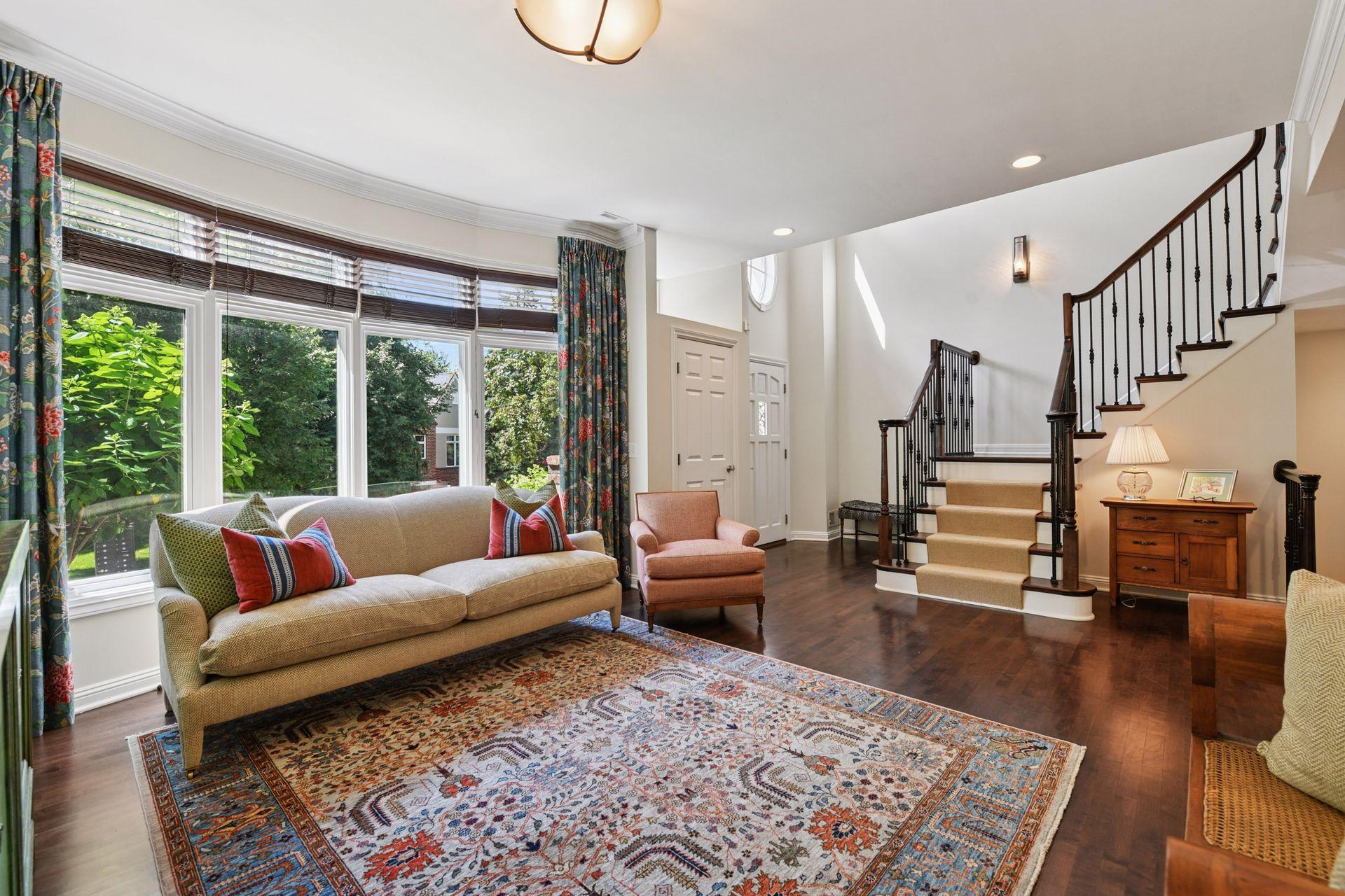 311 Coventry Lane, Edina, MN 55435 Listing Photo  4