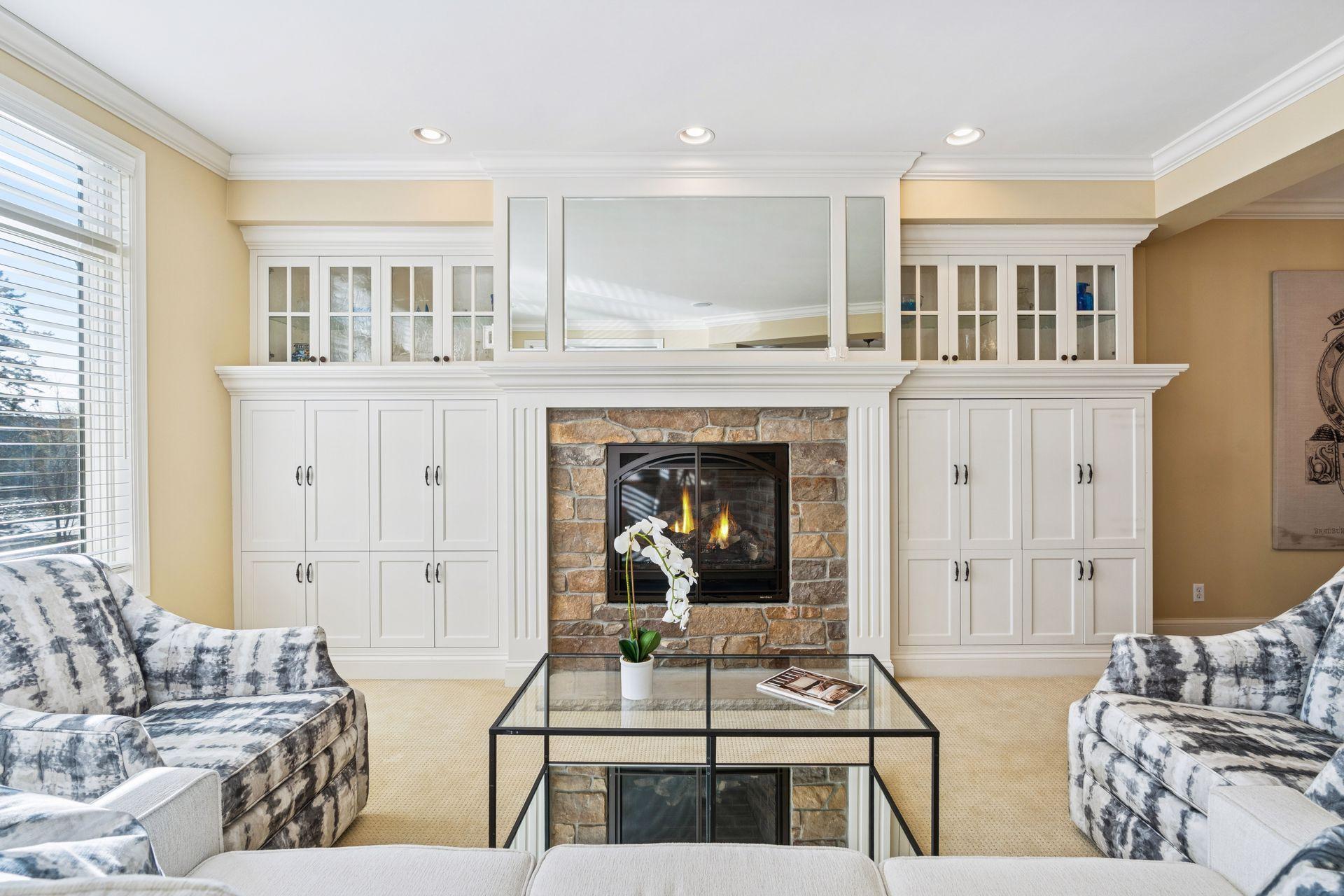 296 Grace Pointe Court, Wayzata, MN, 55391