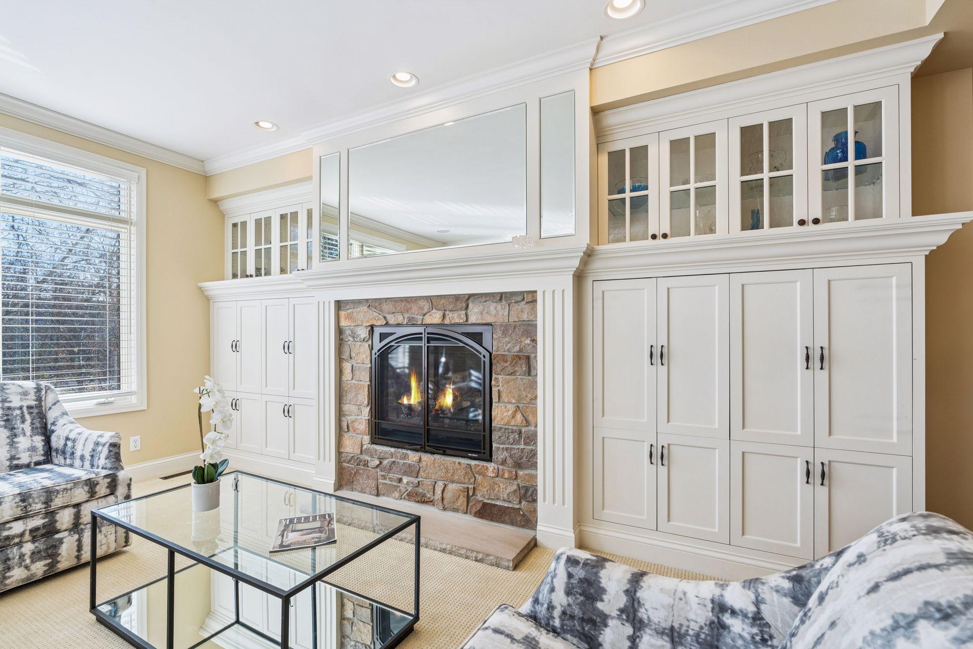 296 Grace Pointe Court, Wayzata, MN, 55391