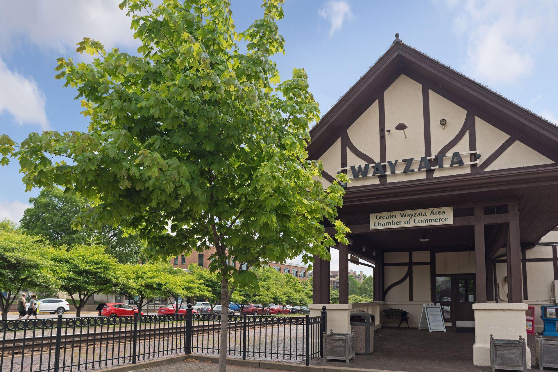 296 Grace Pointe Court, Wayzata, MN, 55391