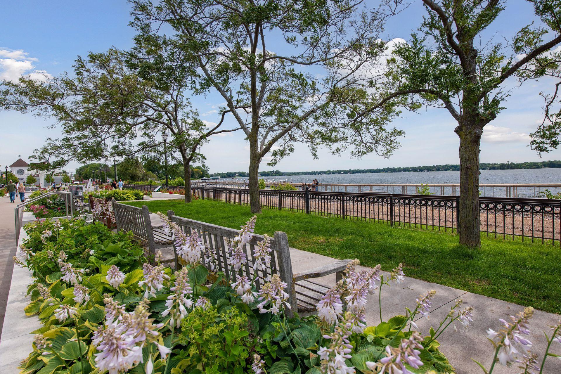 296 Grace Pointe Court, Wayzata, MN, 55391