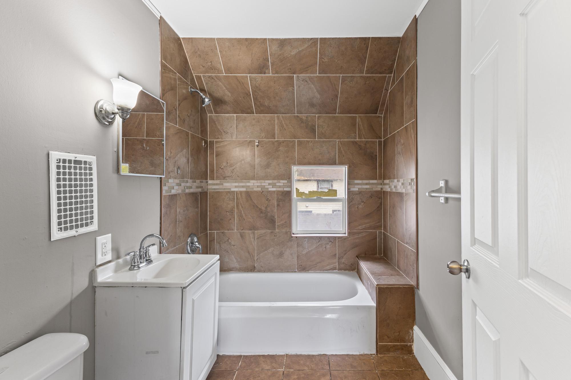 137 Cayuga Street, Saint Paul, MN, 55117