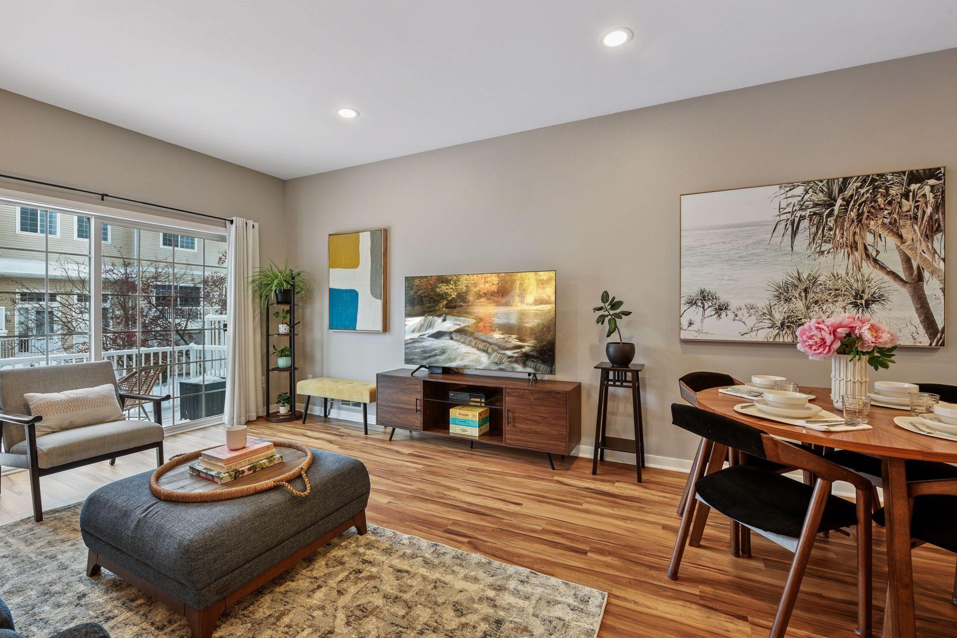 588 Willoughby Way W, Minnetonka, MN, 55305