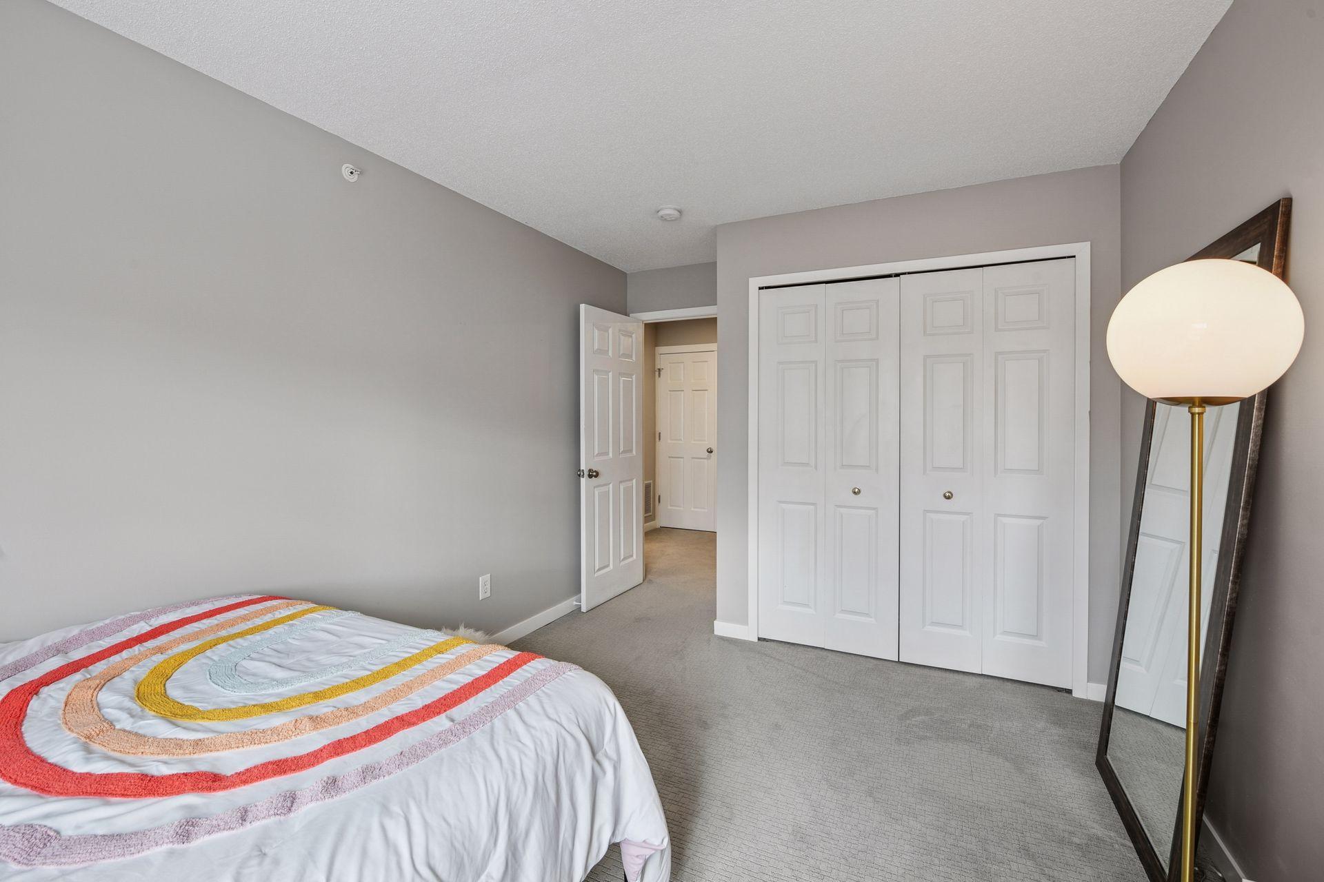 588 Willoughby Way W, Minnetonka, MN, 55305