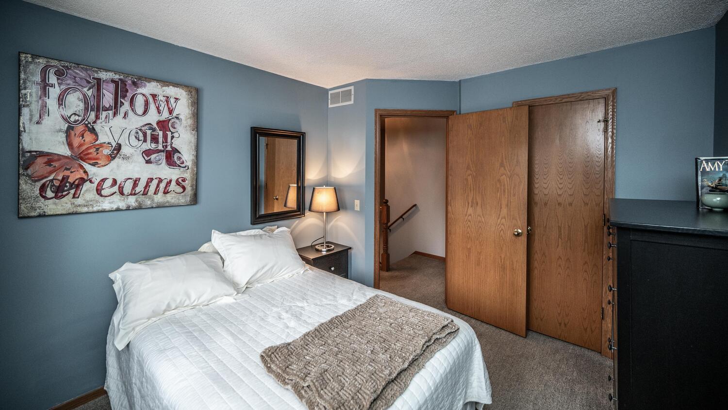 17379 Hayes Avenue, Lakeville, MN, 55044