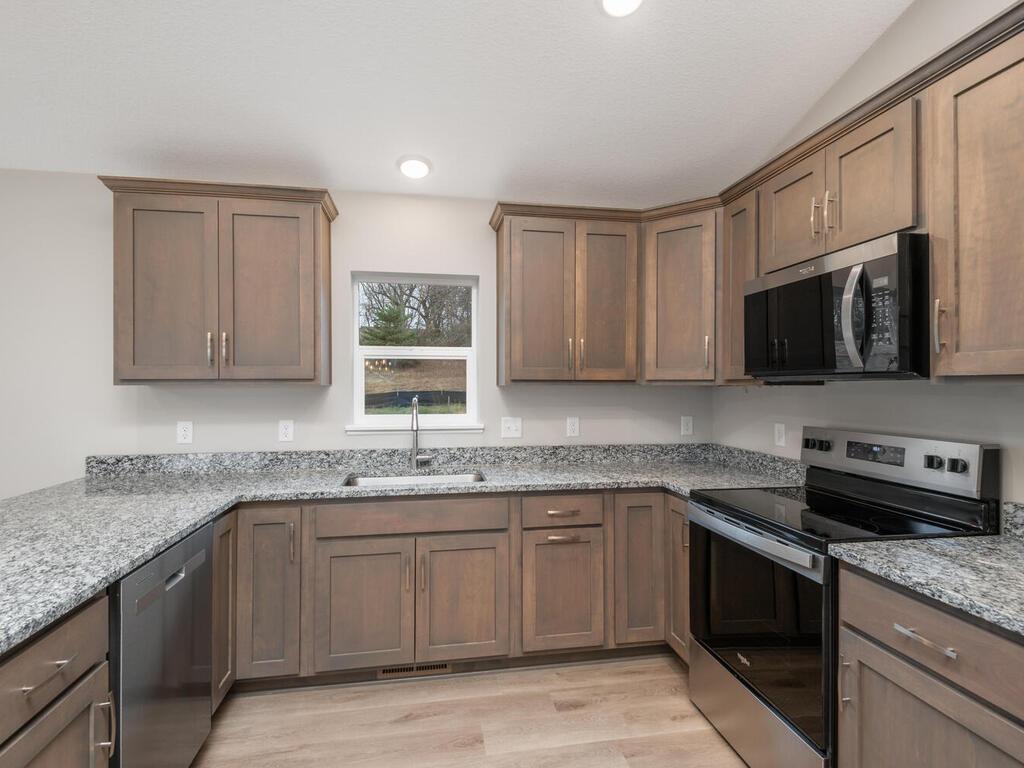 919 Harvest Drive SW, Lonsdale, MN, 55046