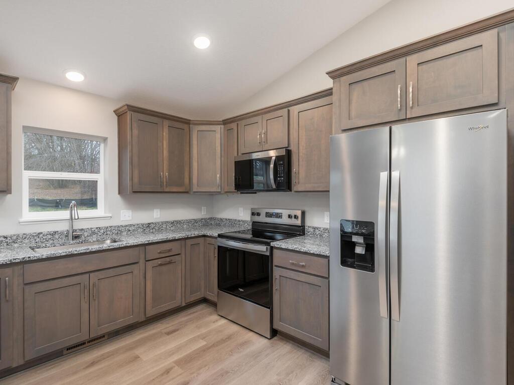 919 Harvest Drive SW, Lonsdale, MN, 55046