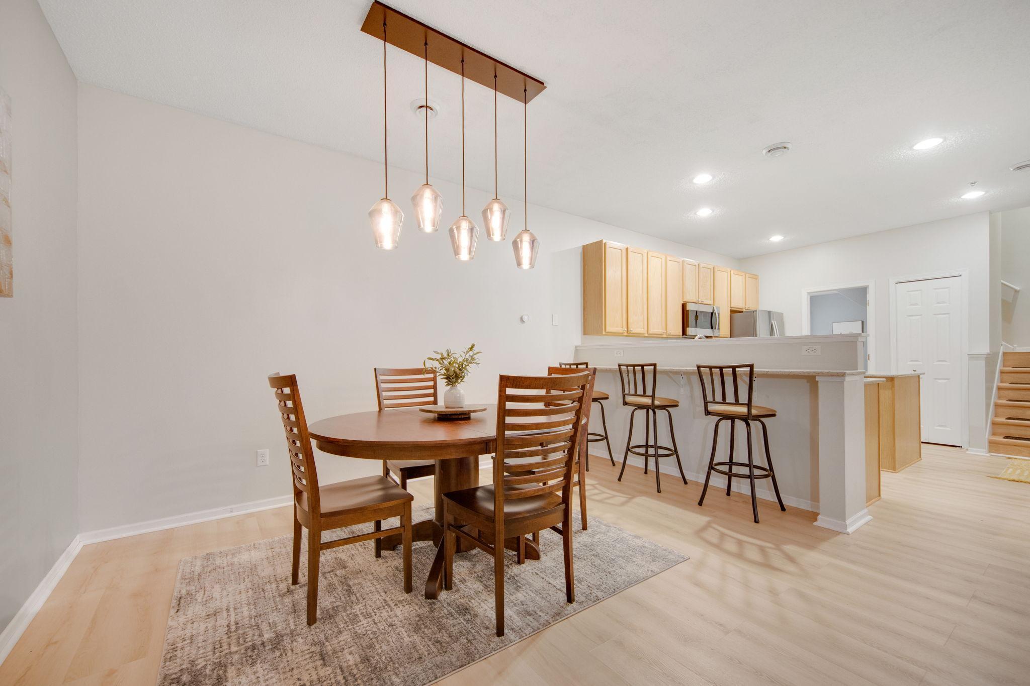 739 Maple Hills Drive UNIT&nbsp;I, Maplewood, MN, 55117