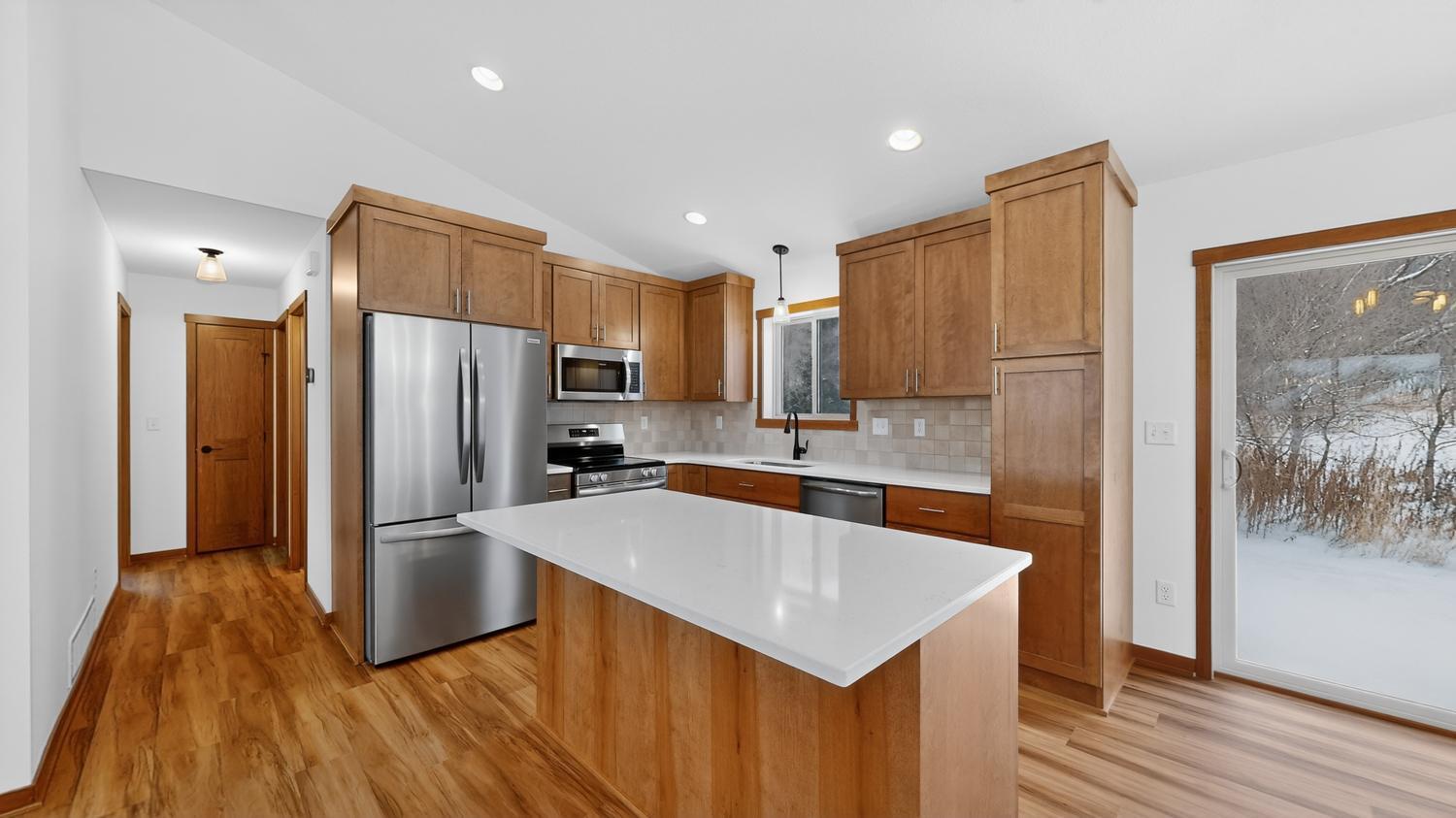 2163 Hadley Hills Drive NE, Rochester, MN, 55906