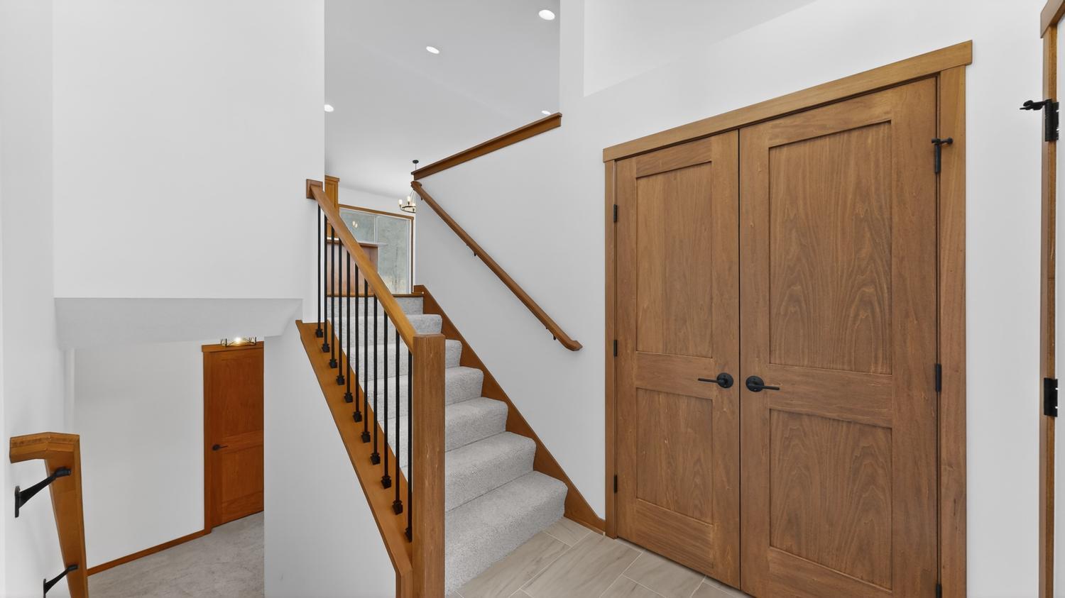 2163 Hadley Hills Drive NE, Rochester, MN, 55906