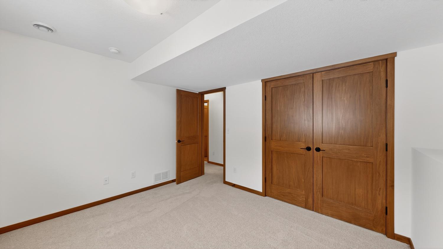 2163 Hadley Hills Drive NE, Rochester, MN, 55906