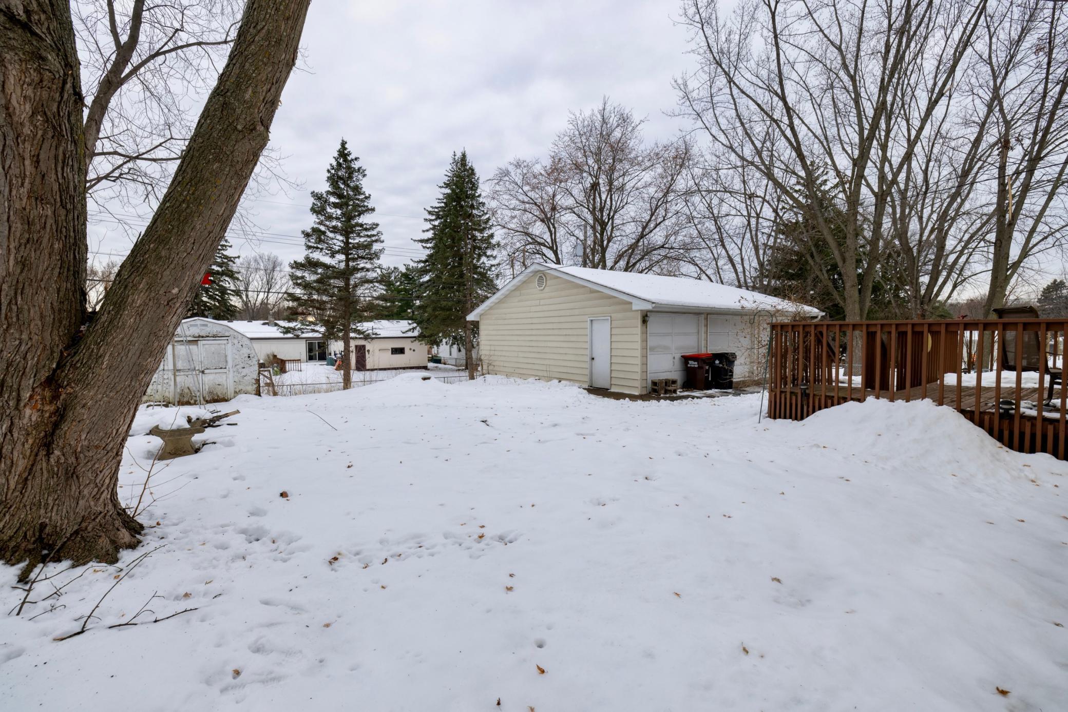 1442 Sandhurst Avenue E, Maplewood, MN, 55109
