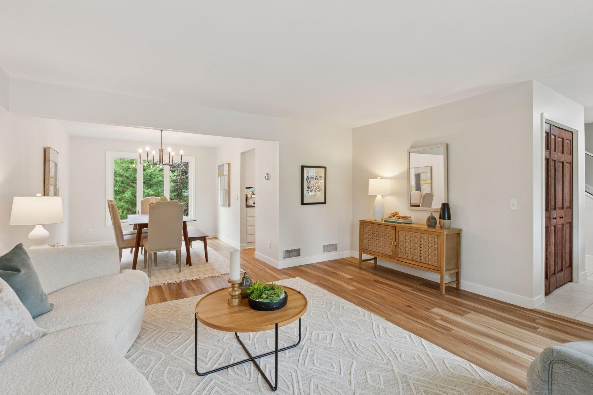 14650 40th Place N, Plymouth, MN, 55446