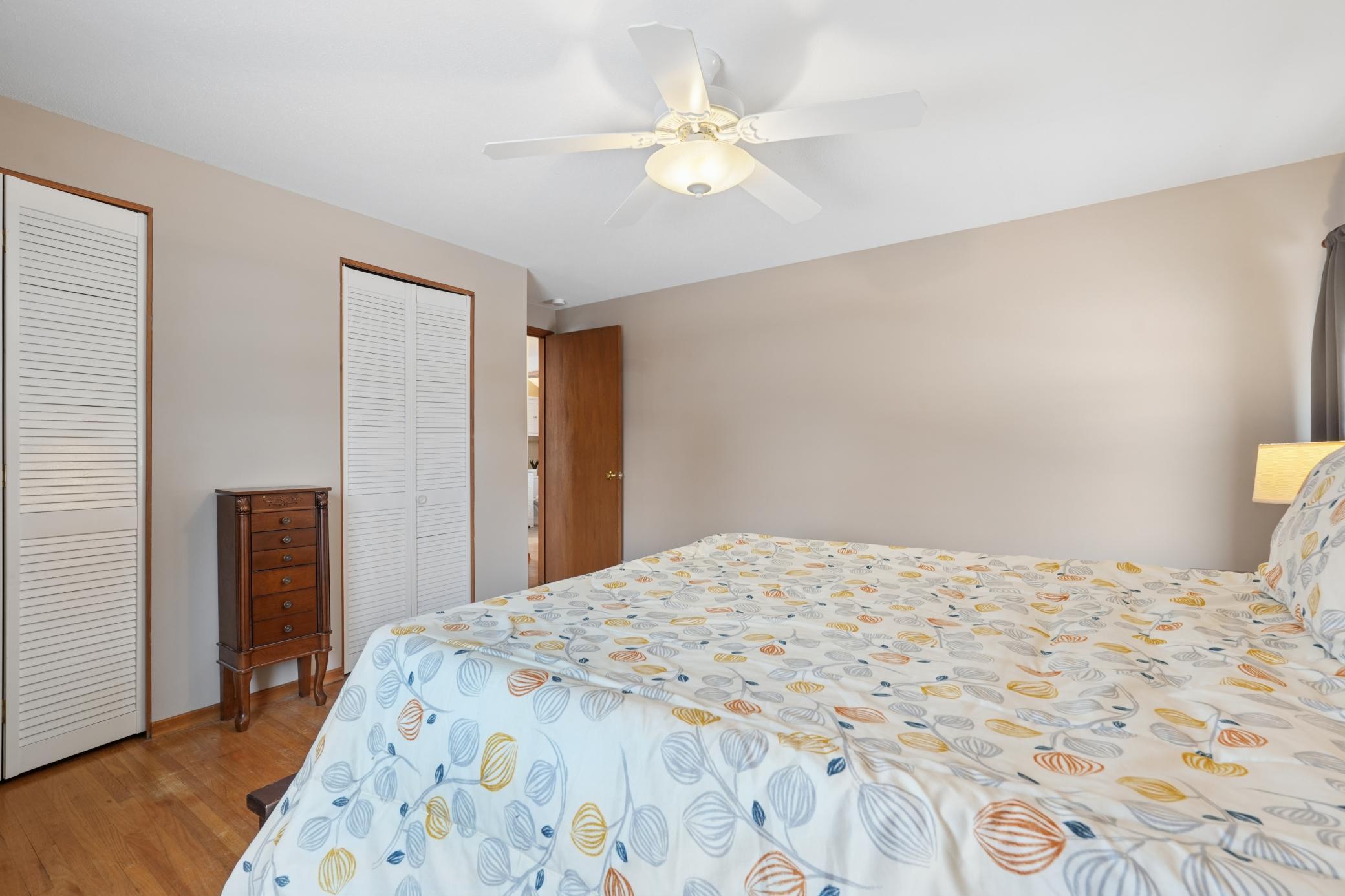 8190 Ingberg Trail S, Cottage Grove, MN, 55016