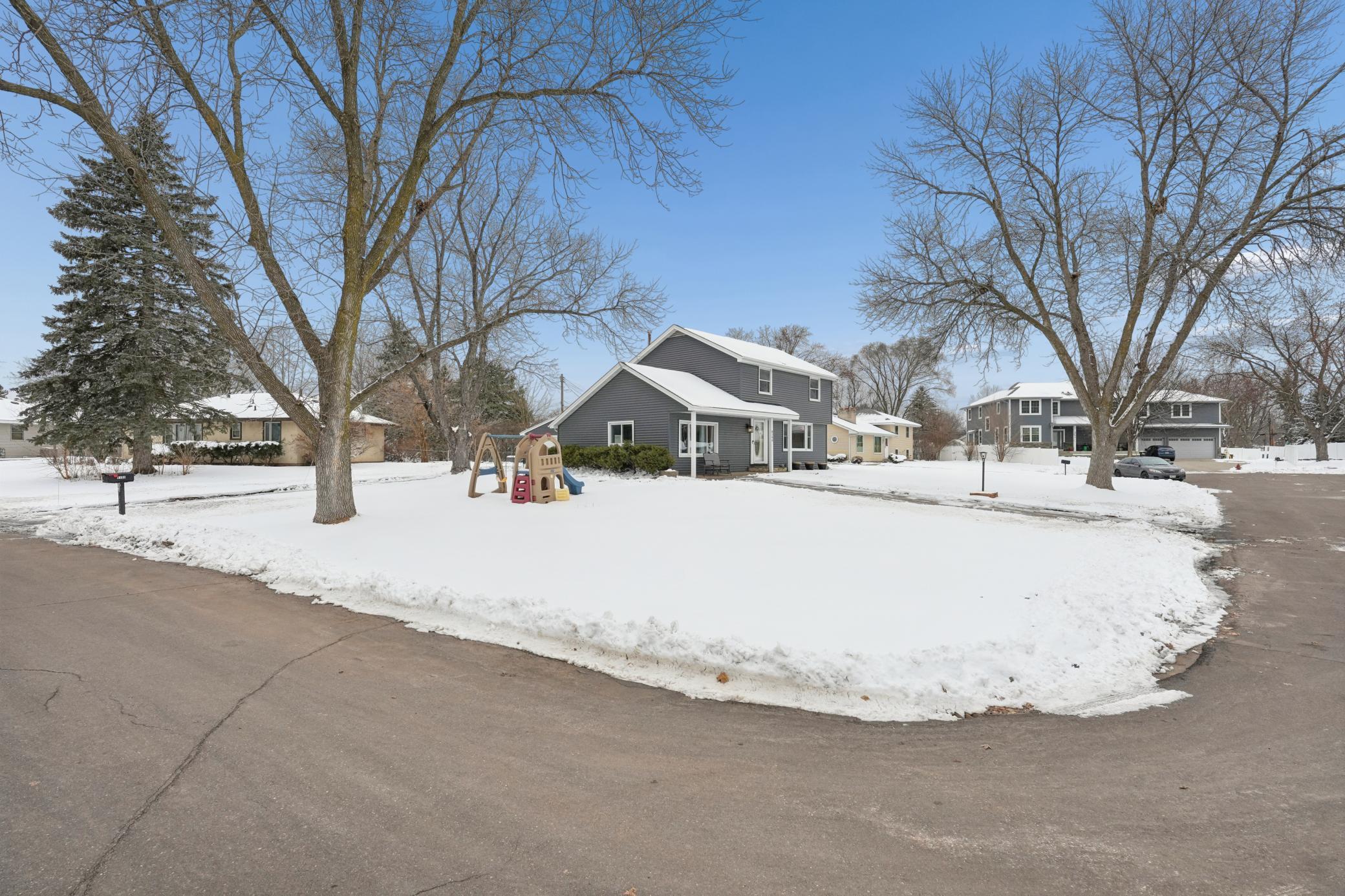 8190 Ingberg Trail S, Cottage Grove, MN, 55016