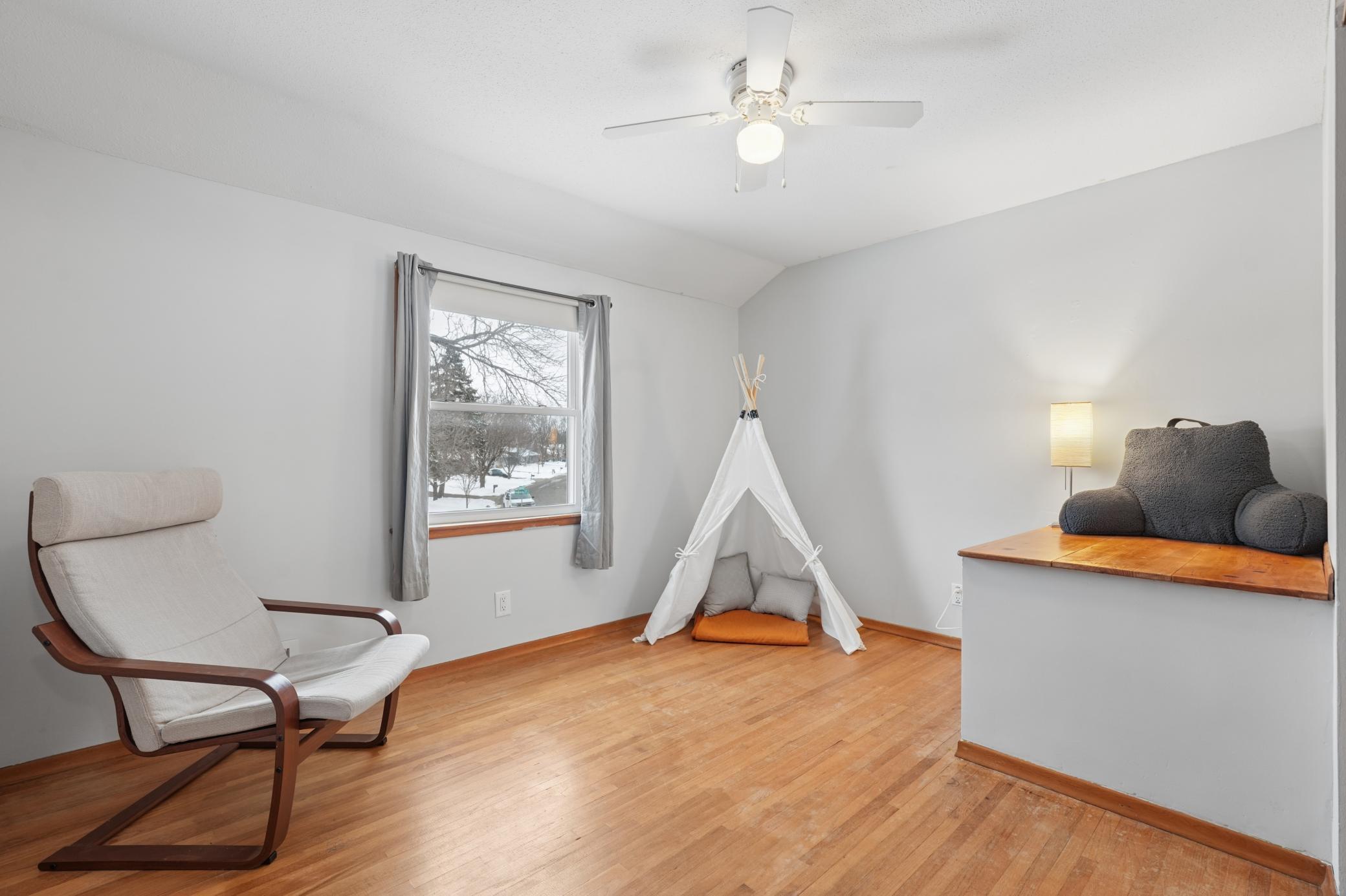 8190 Ingberg Trail S, Cottage Grove, MN, 55016