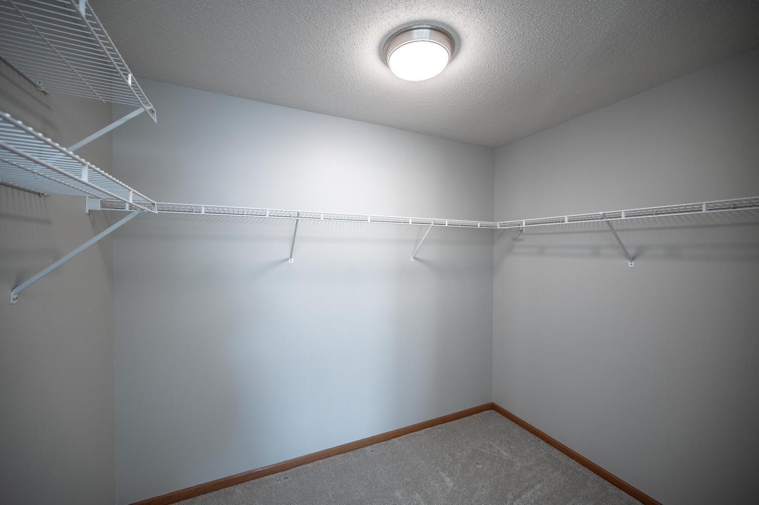 15664 Flackwood Way, Apple Valley, MN, 55124