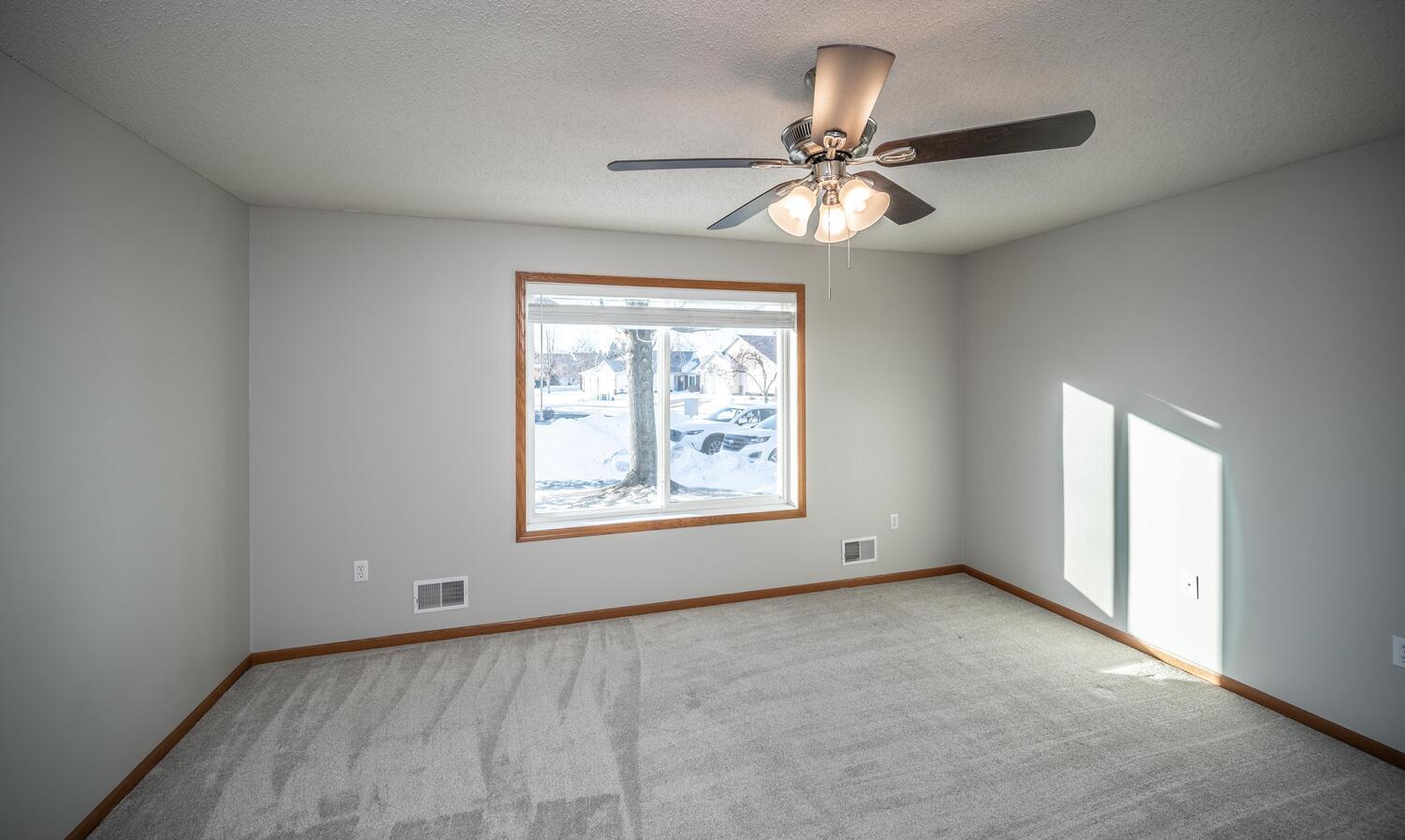 15664 Flackwood Way, Apple Valley, MN, 55124