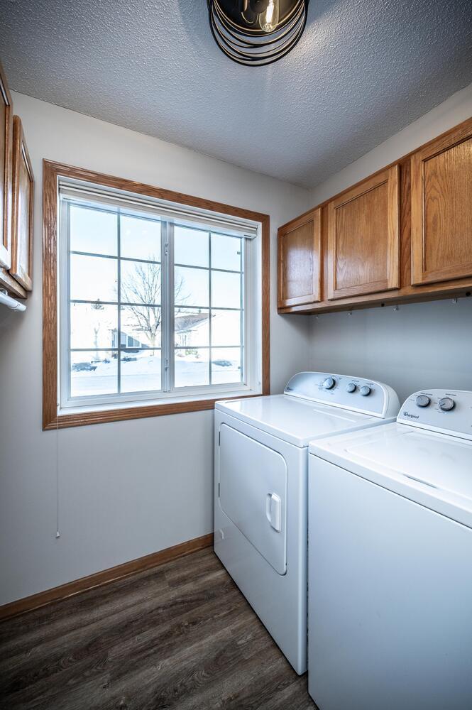 15664 Flackwood Way, Apple Valley, MN, 55124