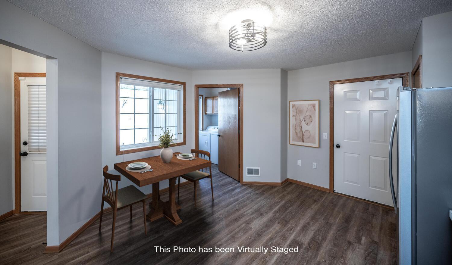 15664 Flackwood Way, Apple Valley, MN, 55124