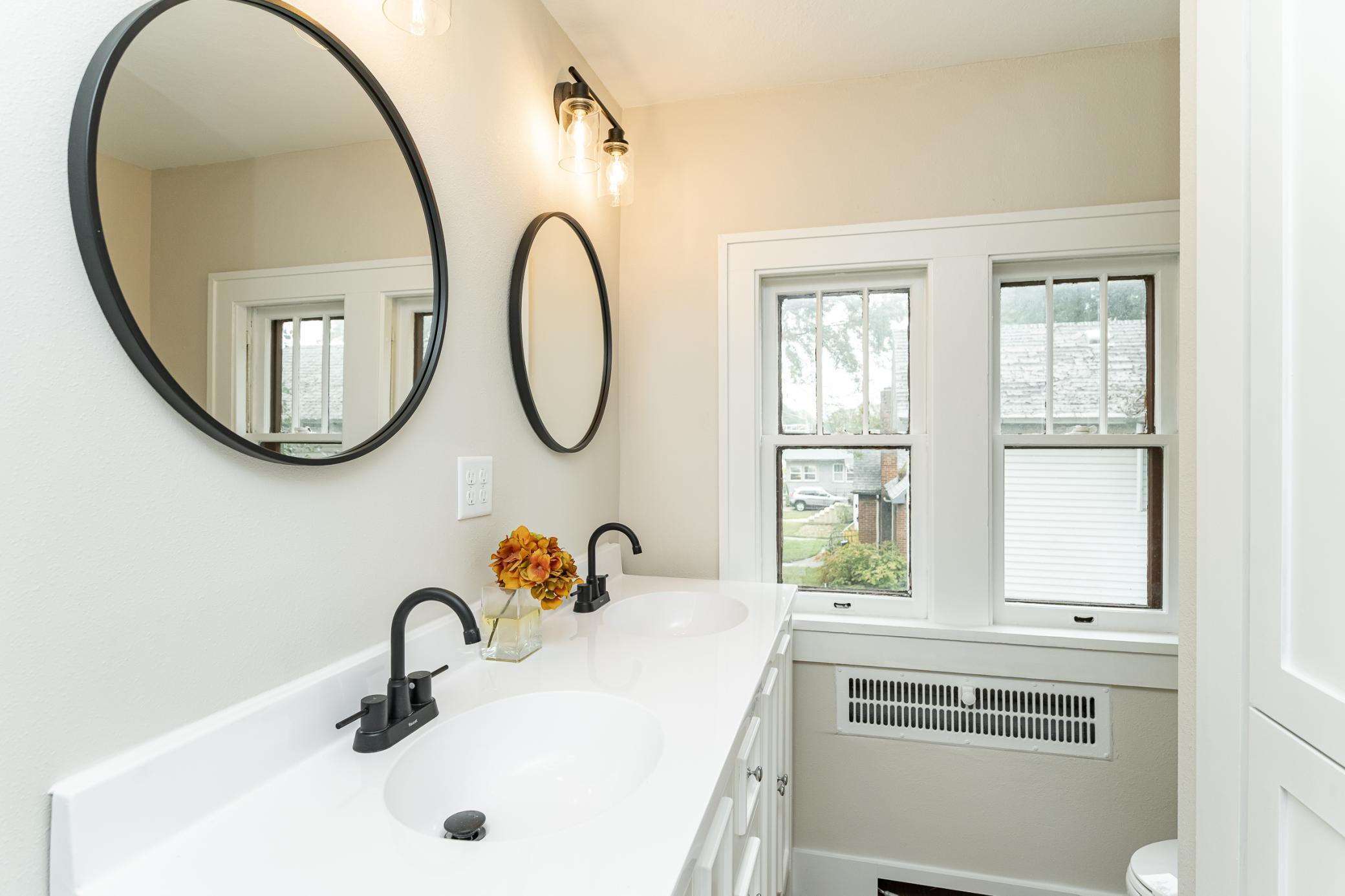 628 Main Street, Winona, MN, 55987