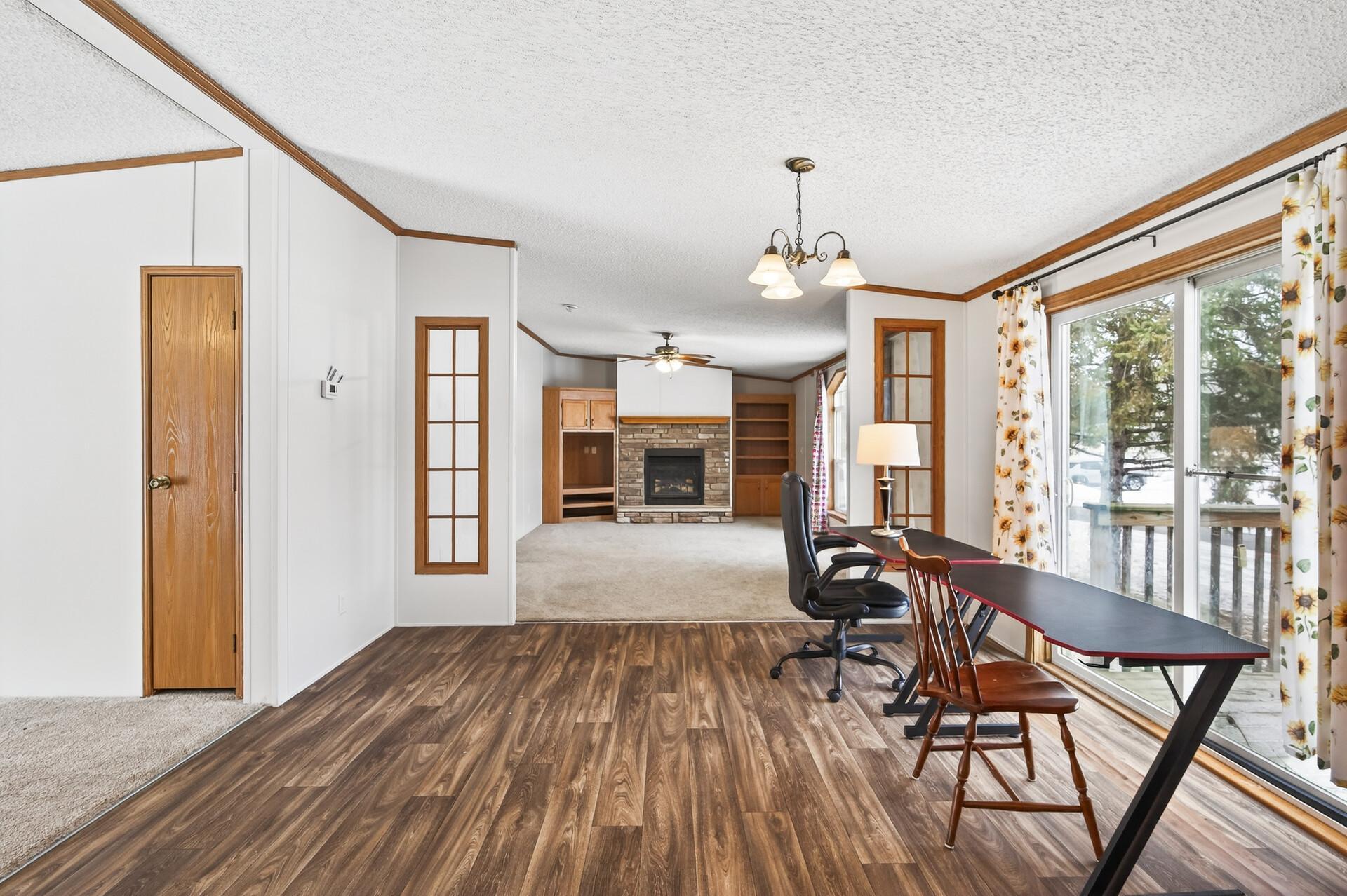 901 Hamlet Circle, Lakeville, MN, 55044