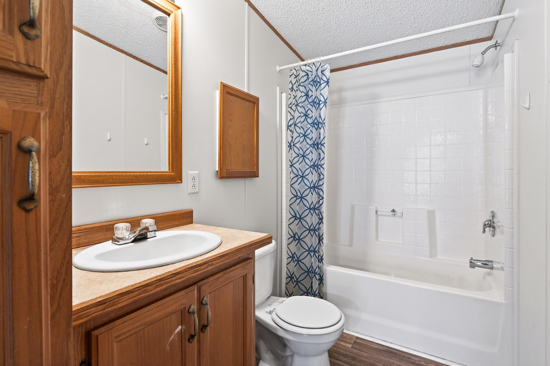 901 Hamlet Circle, Lakeville, MN, 55044