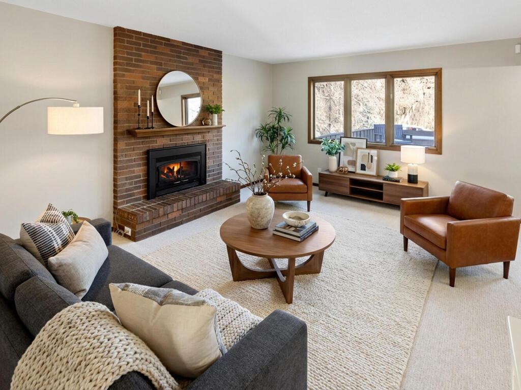 82 Walden Street, Burnsville, MN, 55337