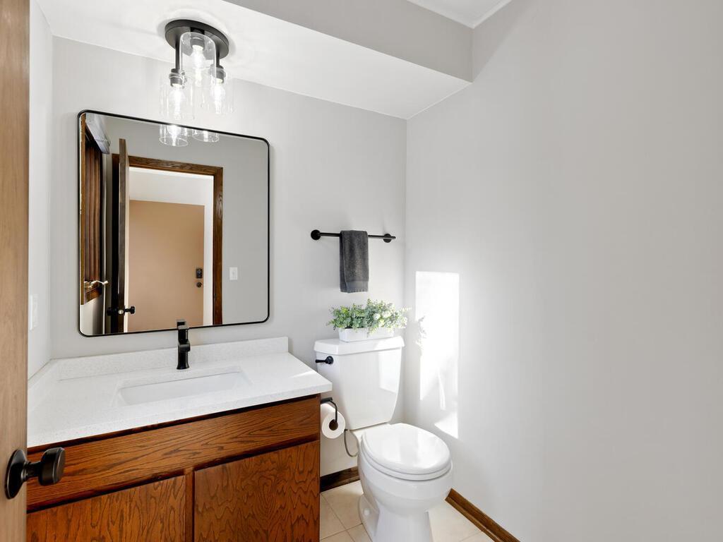 82 Walden Street, Burnsville, MN, 55337