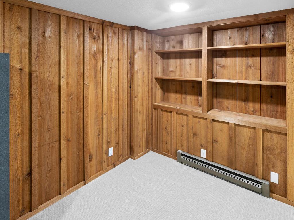 82 Walden Street, Burnsville, MN, 55337