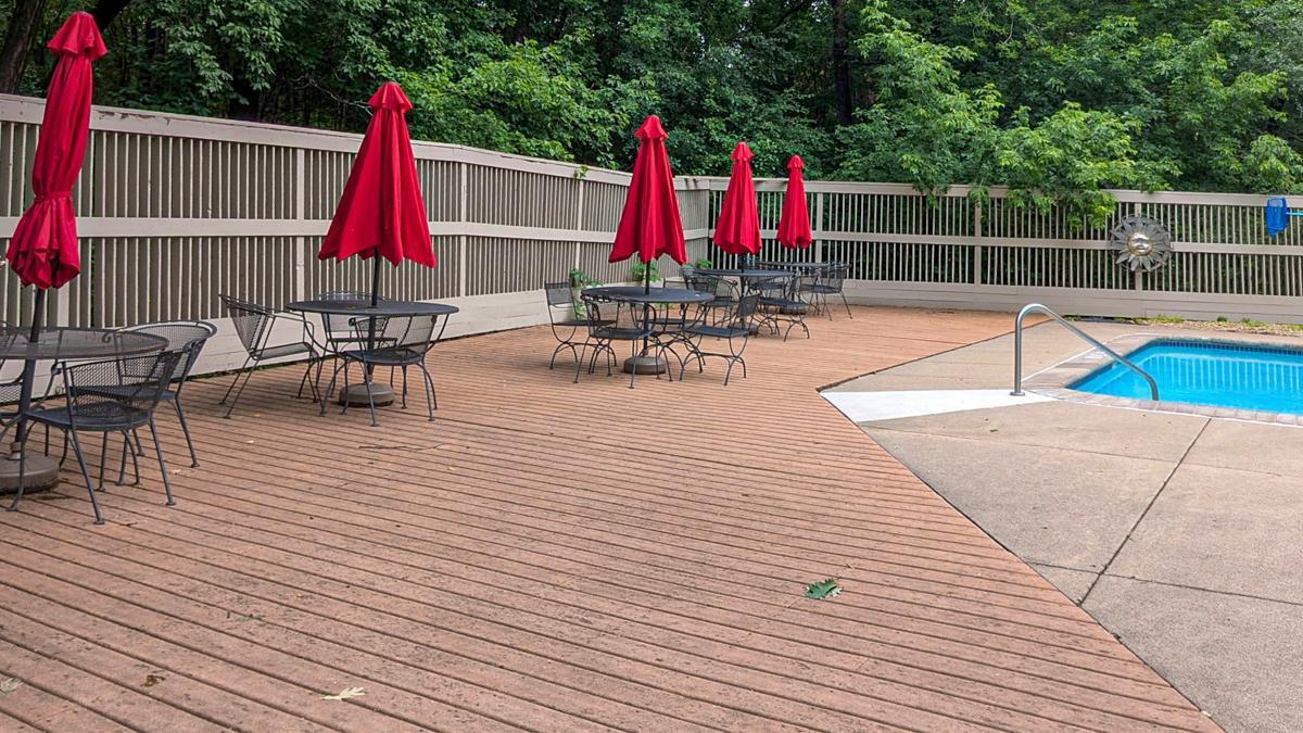 82 Walden Street, Burnsville, MN, 55337