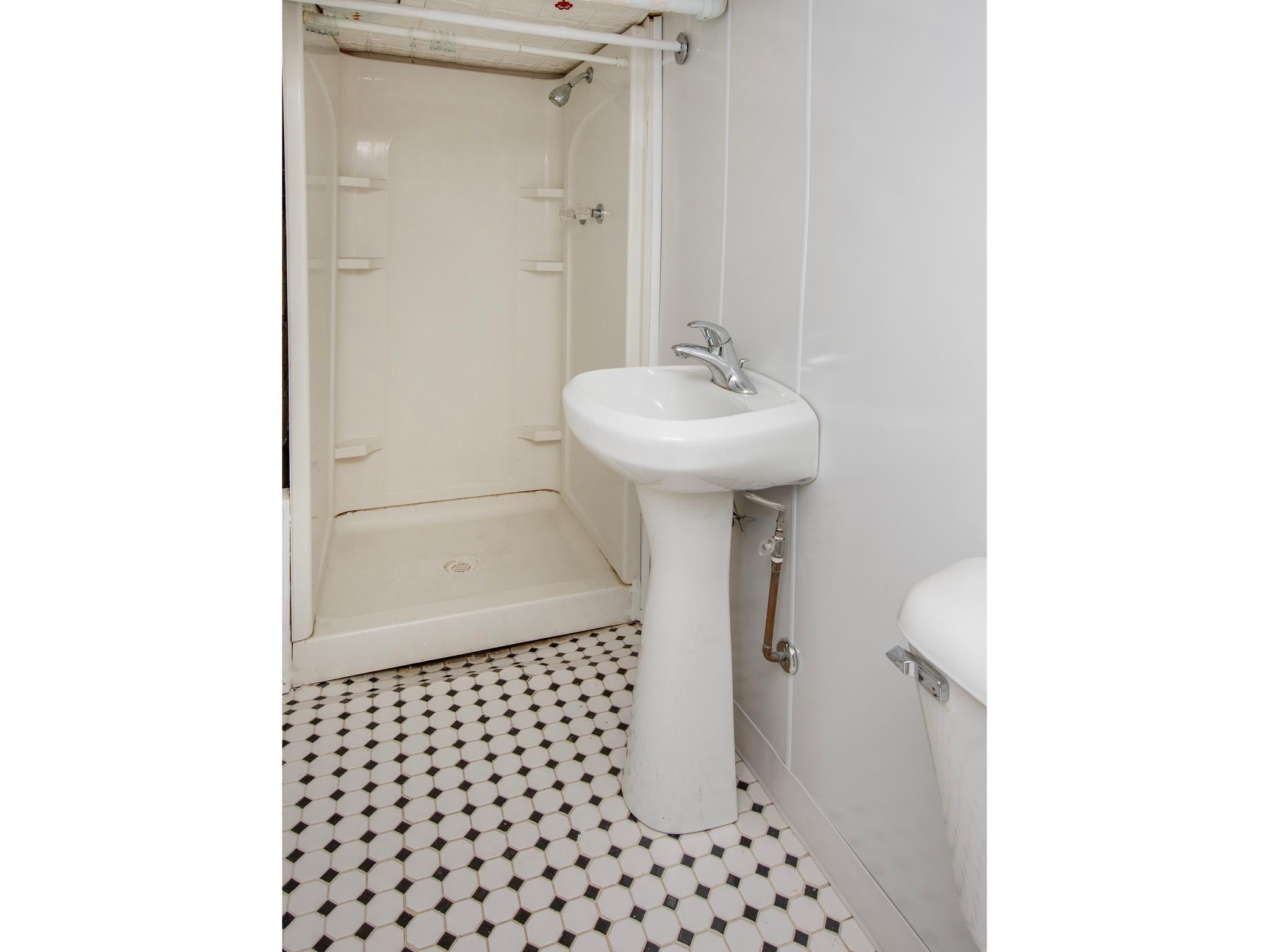 2111 Dayton Avenue, Saint Paul, MN, 55104