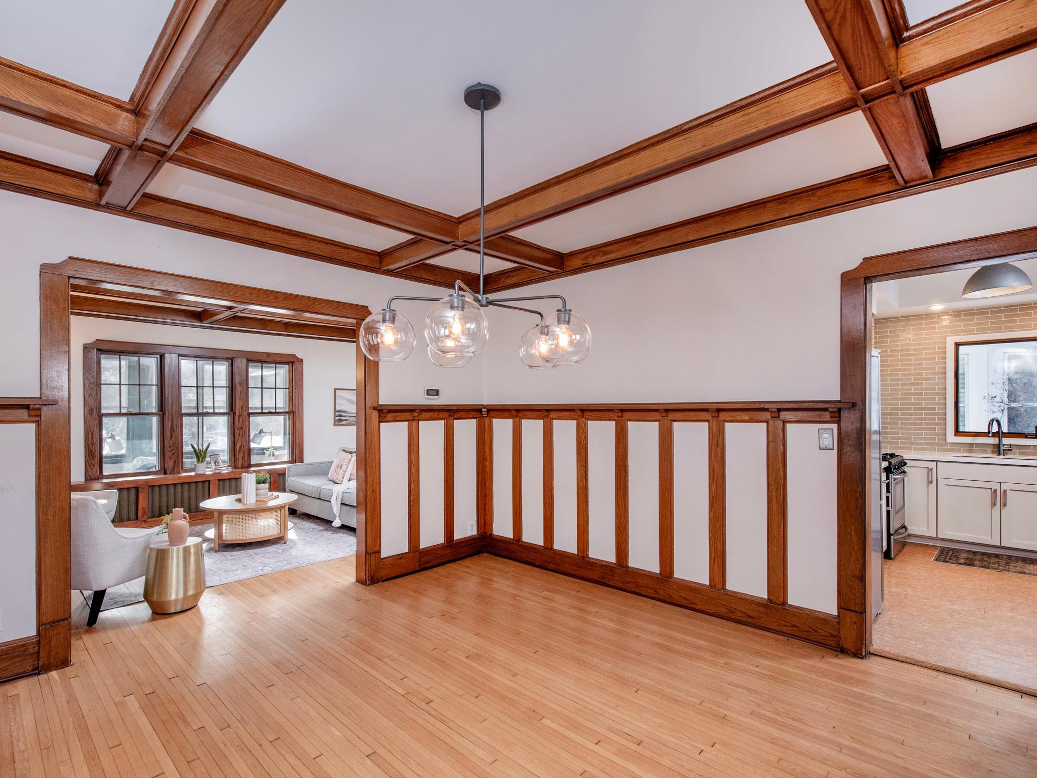 2111 Dayton Avenue, Saint Paul, MN, 55104