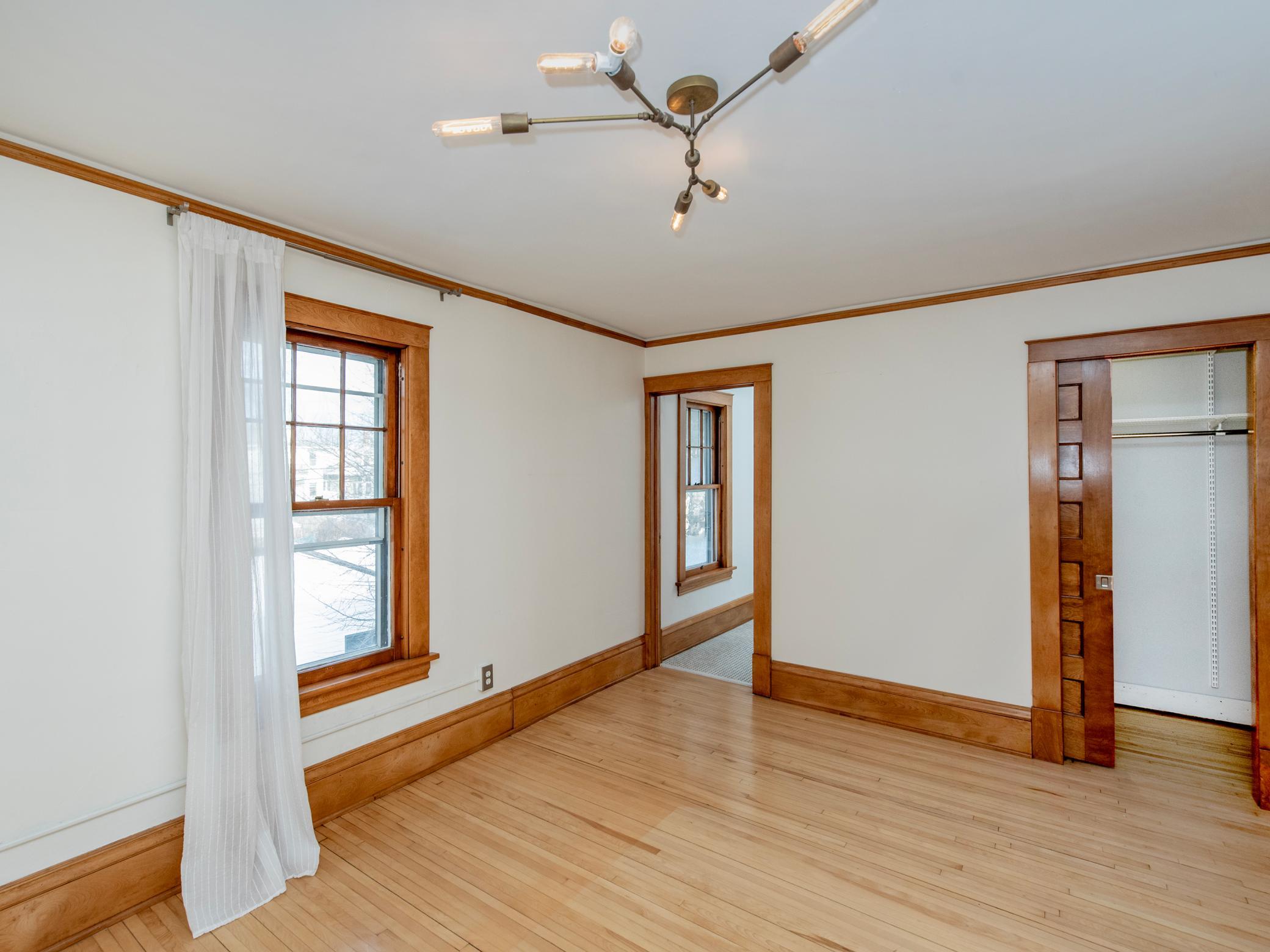 2111 Dayton Avenue, Saint Paul, MN, 55104