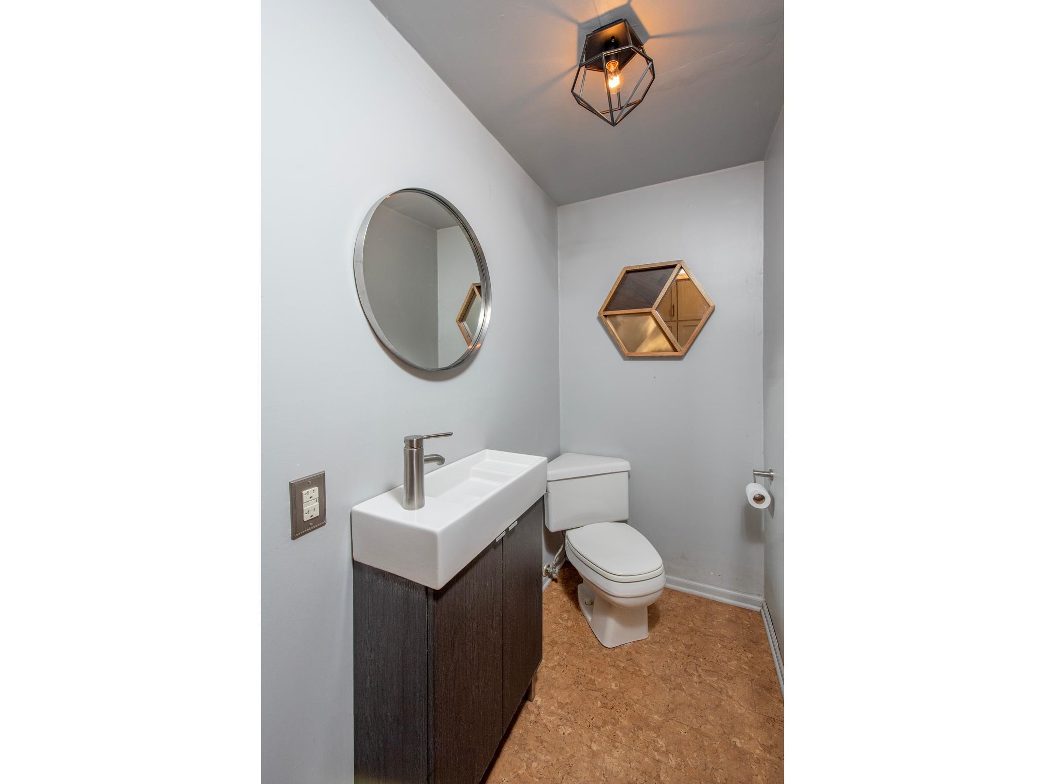 2111 Dayton Avenue, Saint Paul, MN, 55104