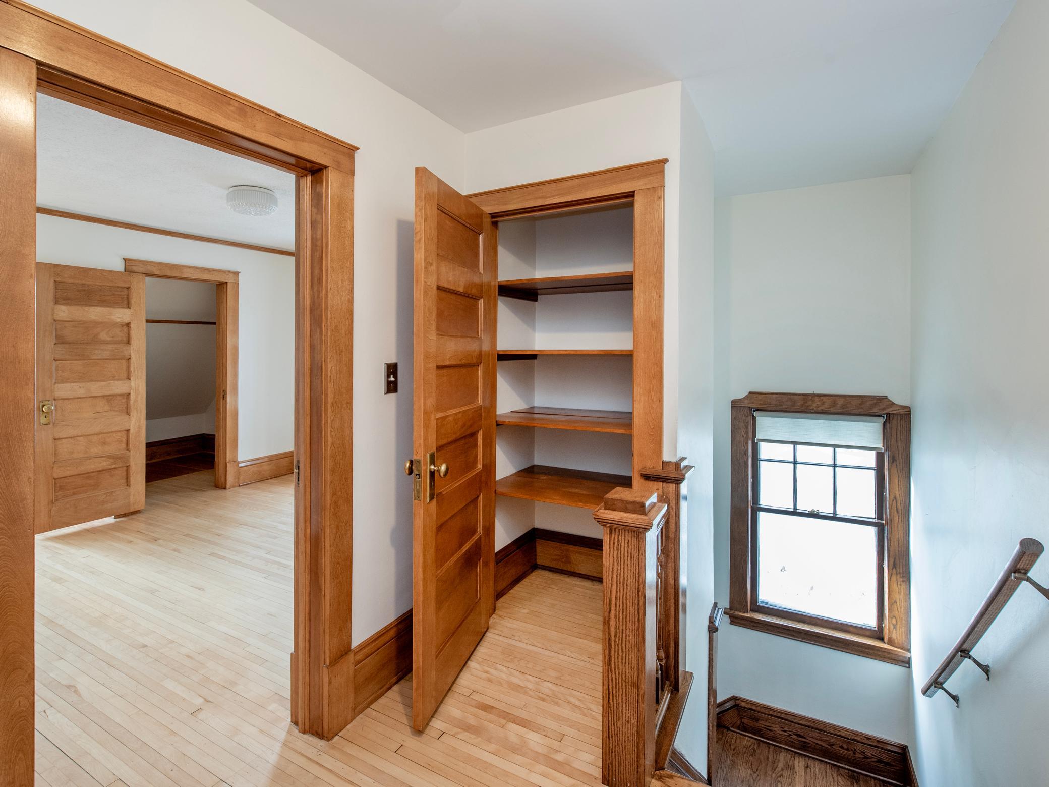 2111 Dayton Avenue, Saint Paul, MN, 55104