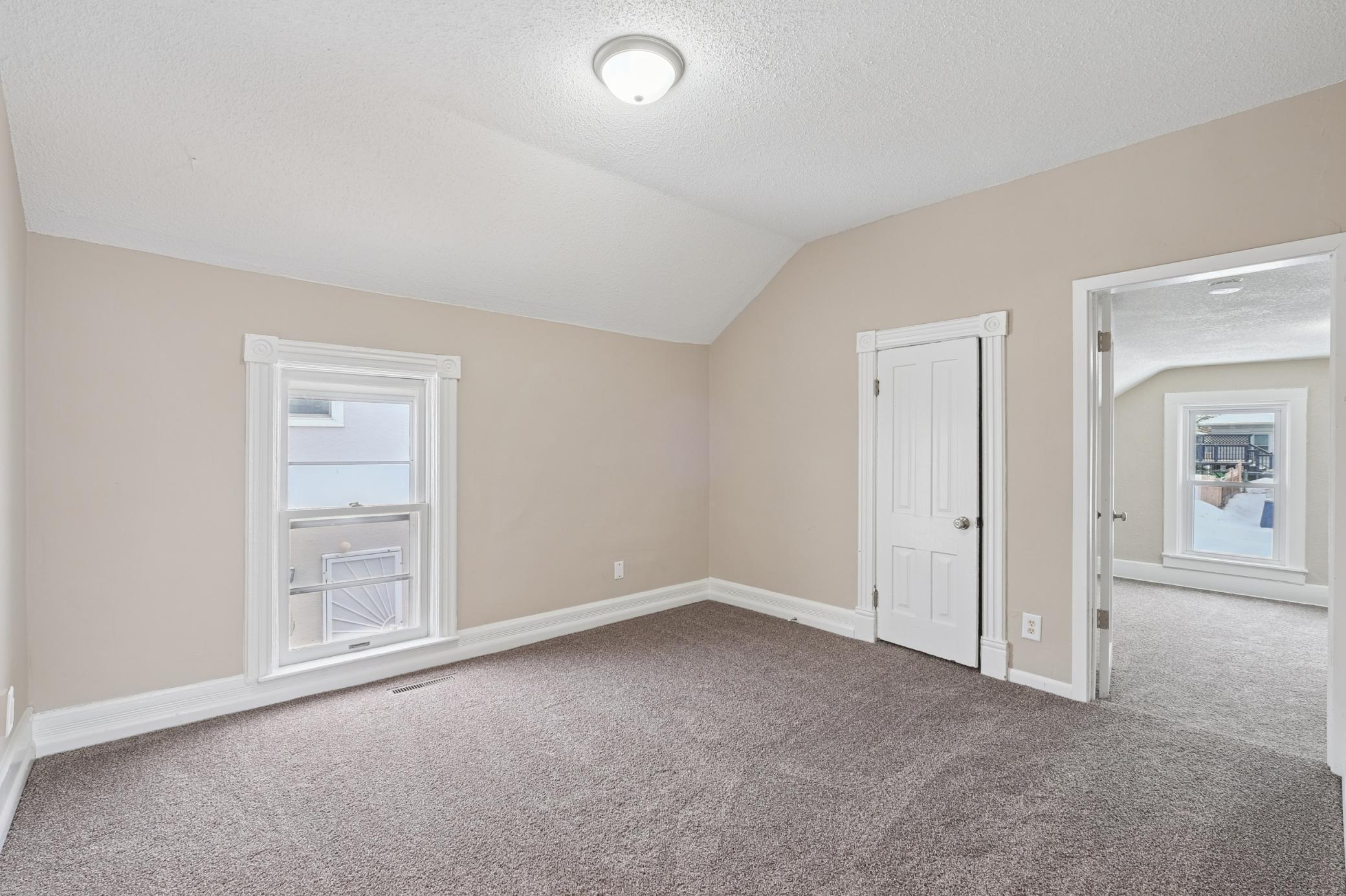 1250 Minnehaha Avenue E, Saint Paul, MN, 55106