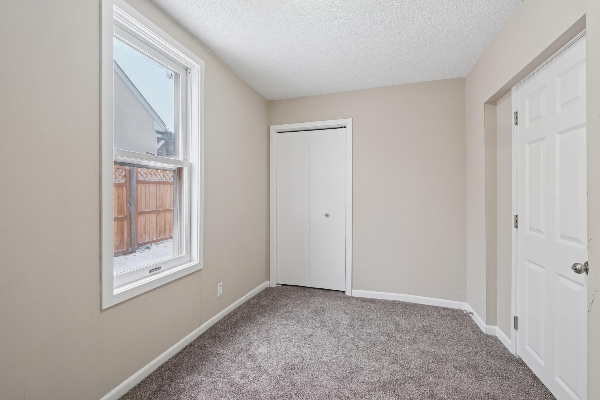 1250 Minnehaha Avenue E, Saint Paul, MN, 55106