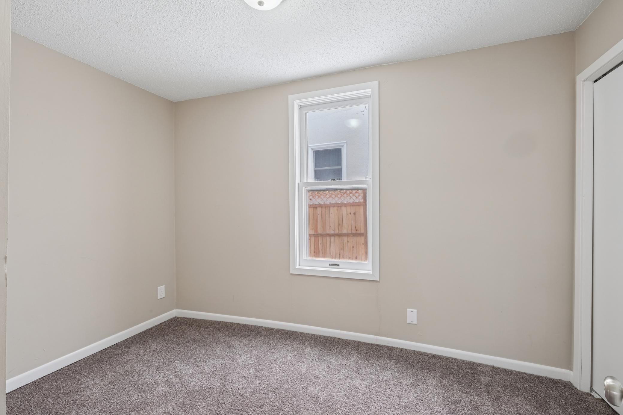 1250 Minnehaha Avenue E, Saint Paul, MN, 55106