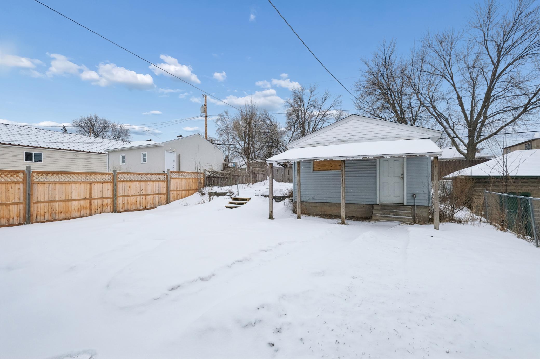 1250 Minnehaha Avenue E, Saint Paul, MN, 55106