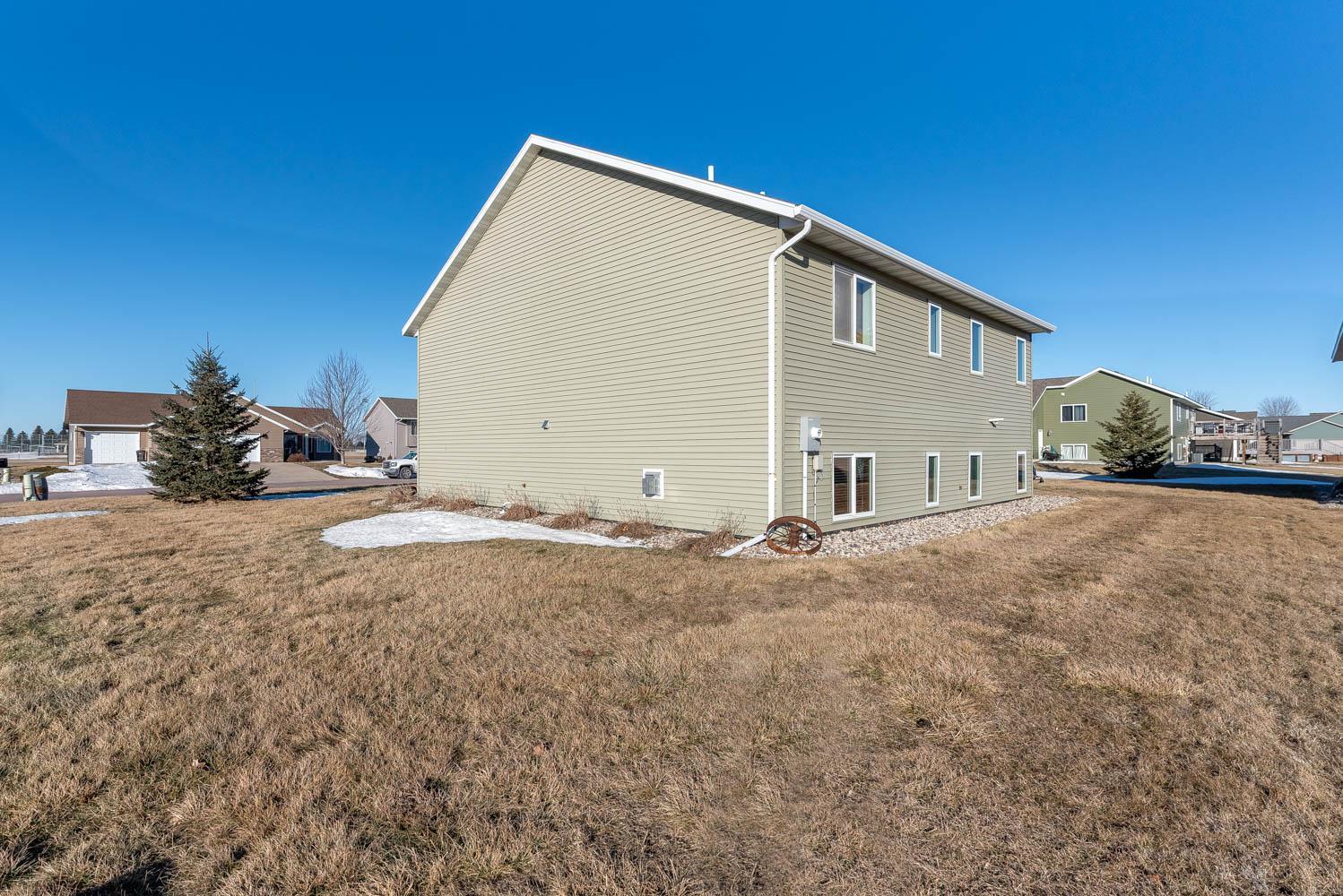 141 Chase Avenue, Nicollet, MN, 56074