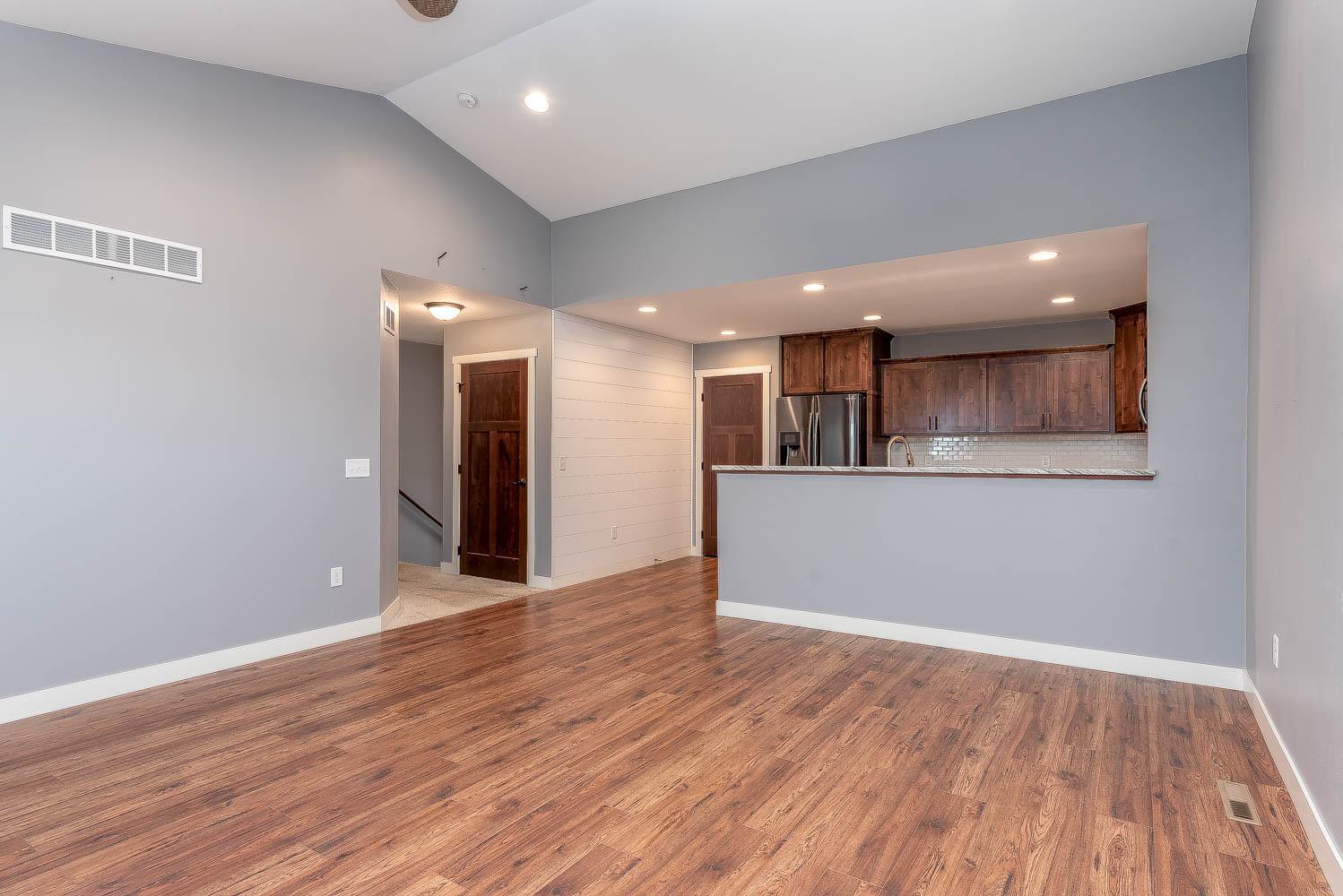 141 Chase Avenue, Nicollet, MN, 56074