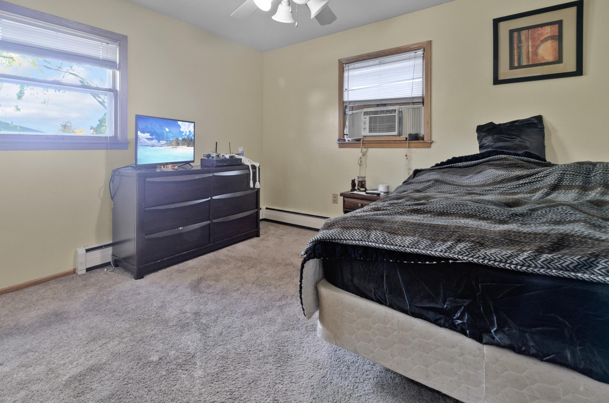 851 5th Avenue S, South Saint Paul, MN, 55075