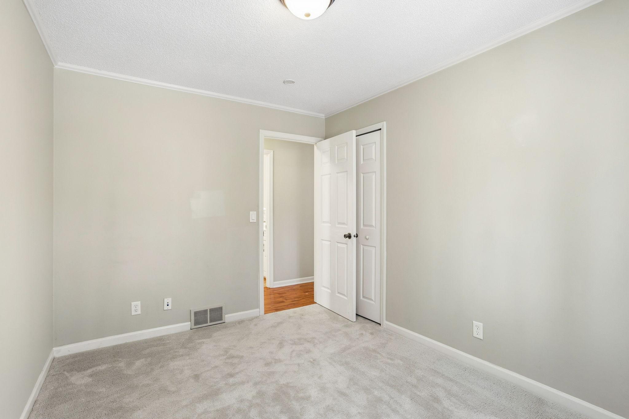 221 River Woods Lane, Burnsville, MN, 55337